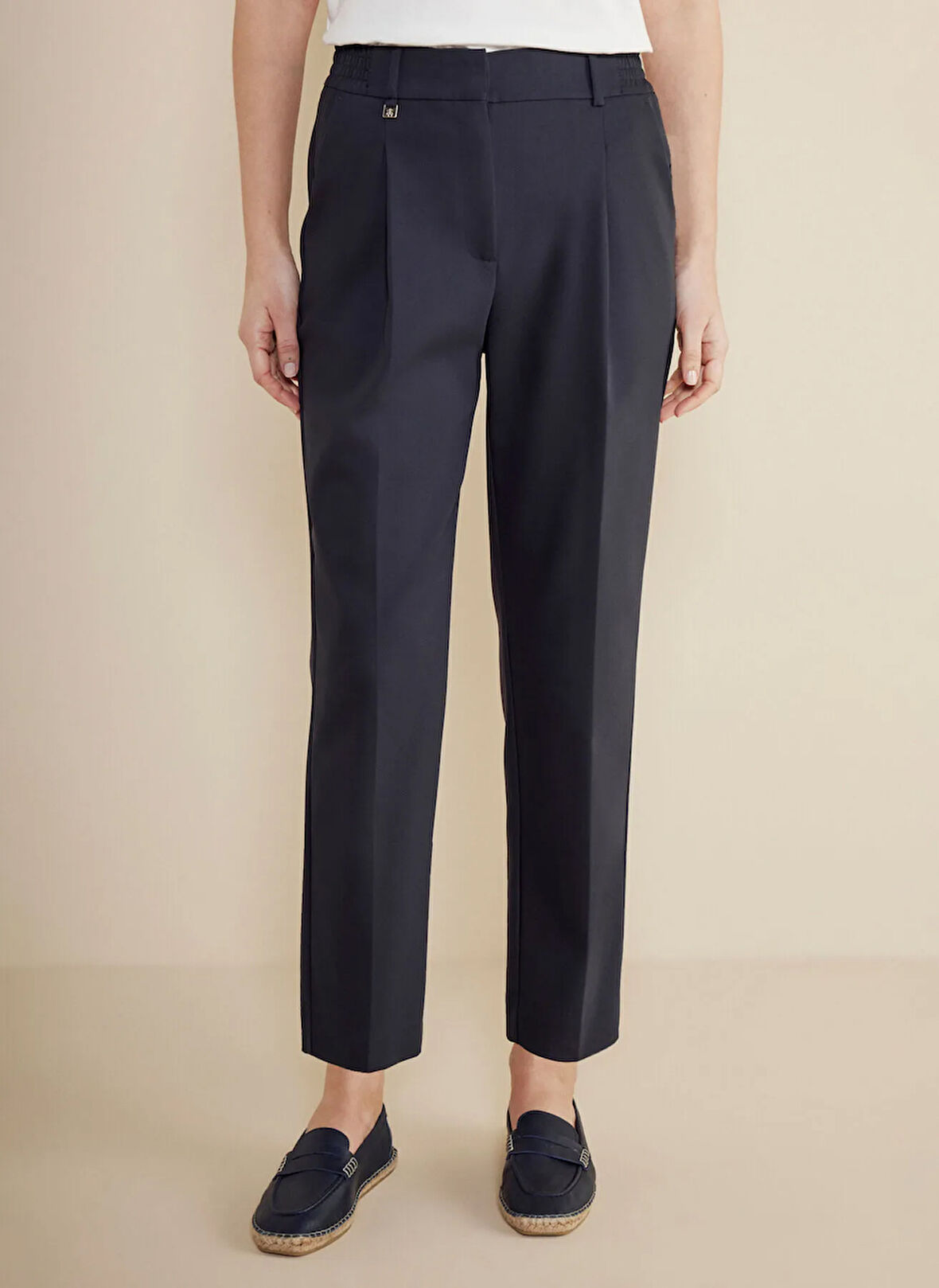 Brooks Brothers Normal Bel Standart Lacivert Kadın Pantolon Metal Logo Detaylı Beli Lastikli Pa