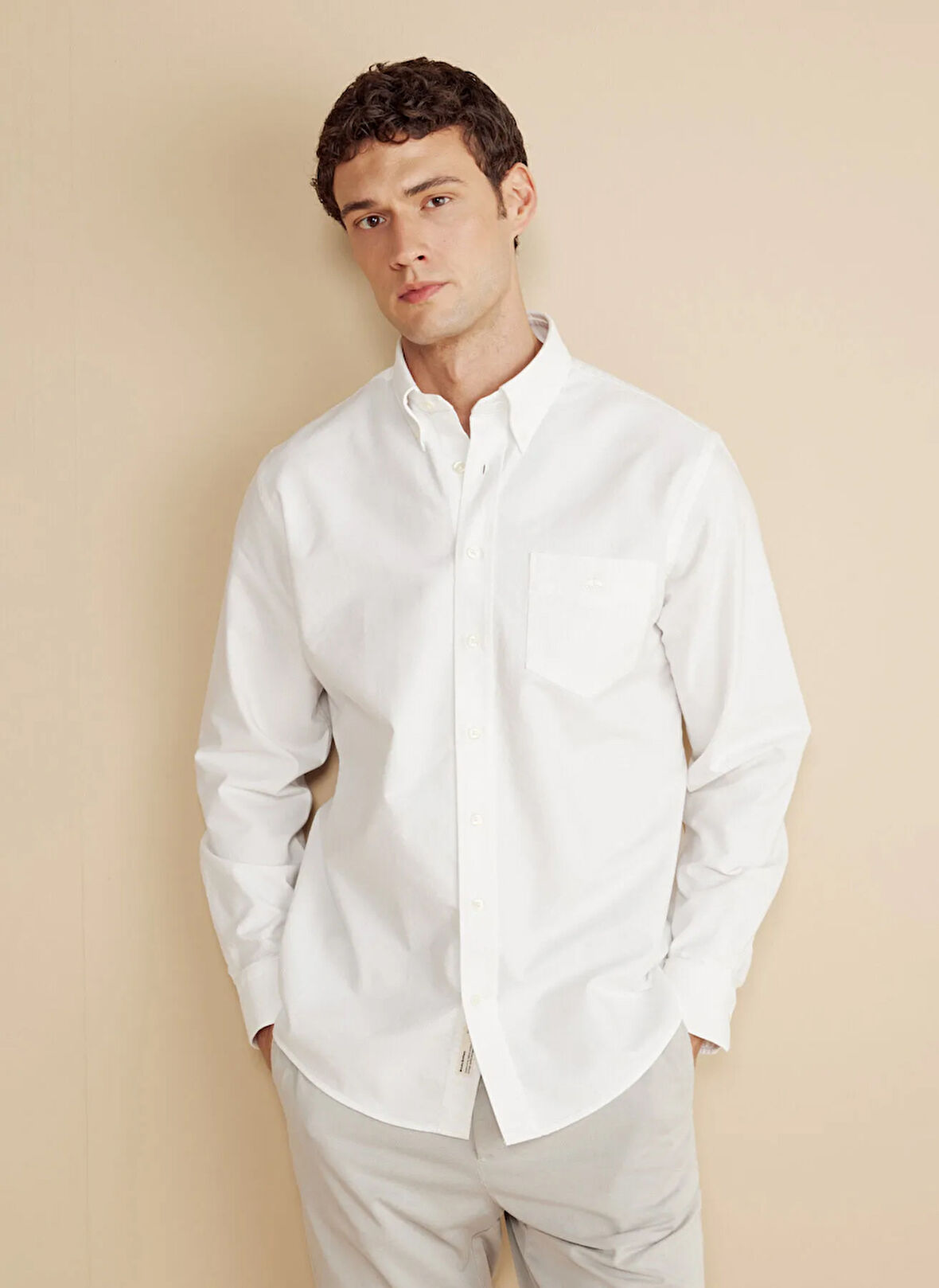 Brooks Brothers Regular Fit Düğmeli Yaka Beyaz Erkek Gömlek BBFW25MSH006