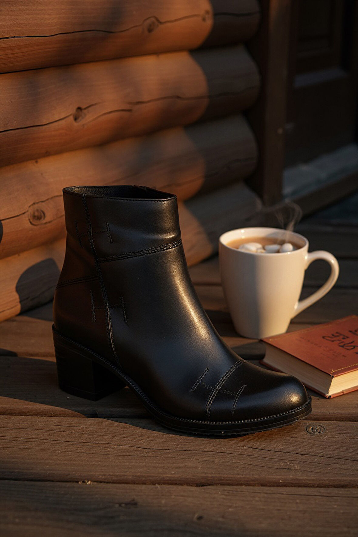 VENÜS  25030300K KADIN GÜNLÜK BOT