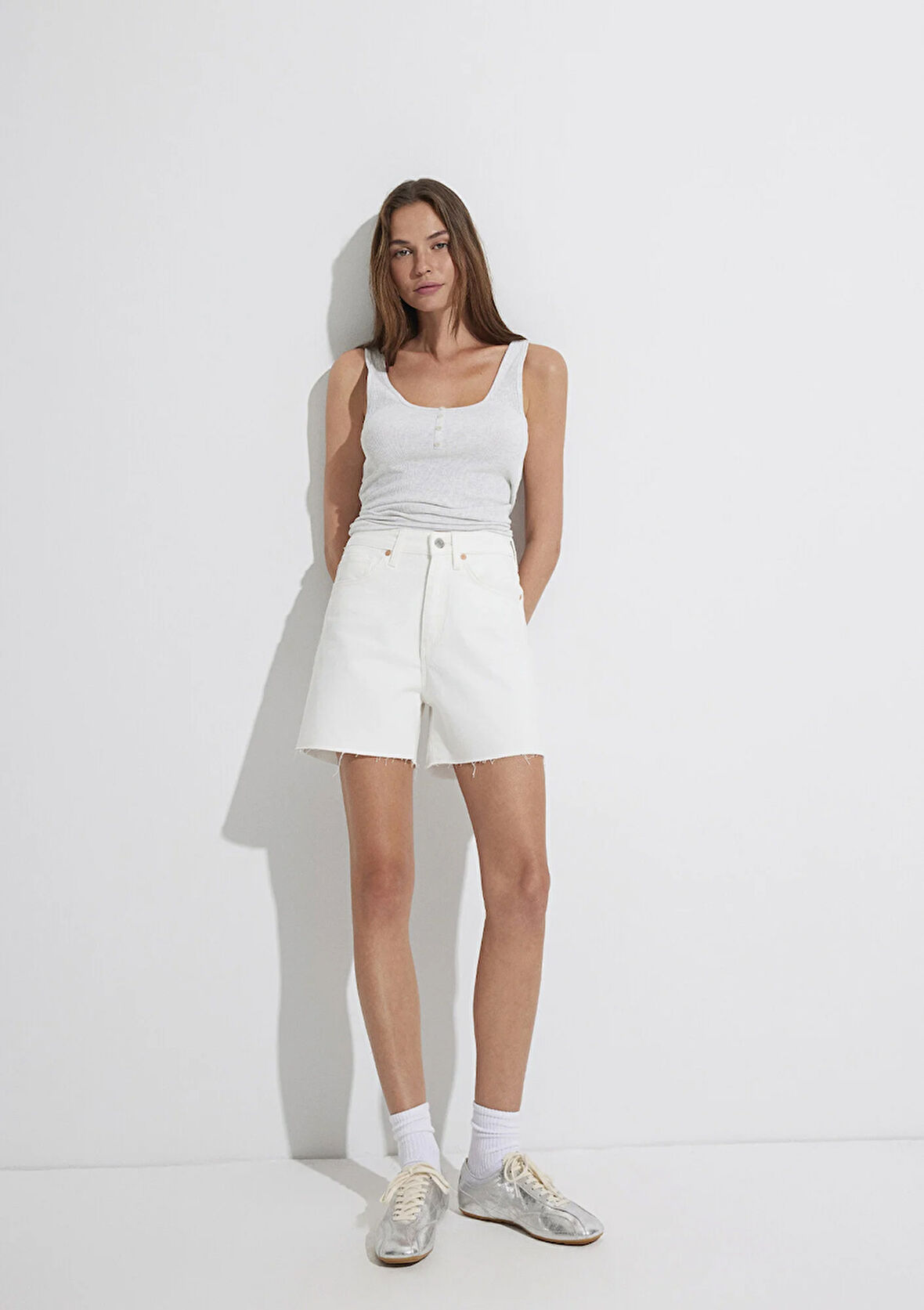 Millie 90lar Beyaz Jean Şort 1458989753