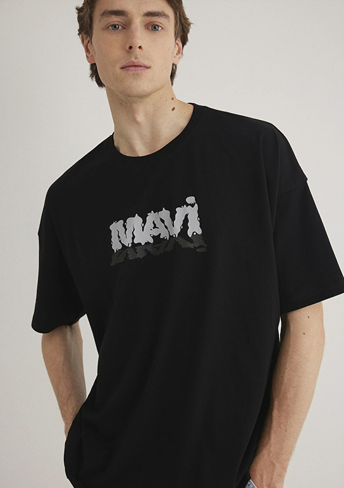 Mavi Logo Baskılı Siyah Tişört 0611828-900