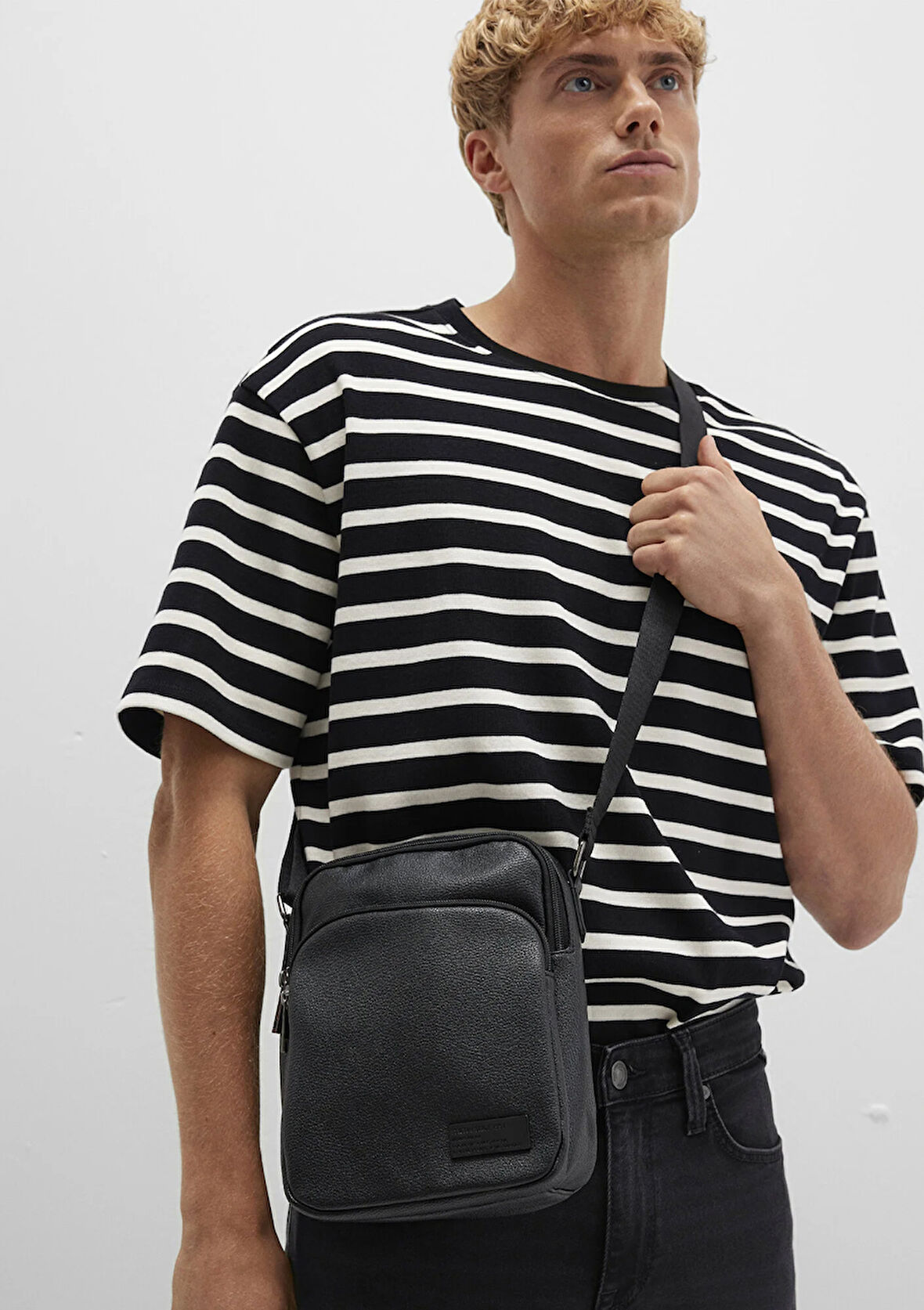 Siyah Çanta 0911936-900