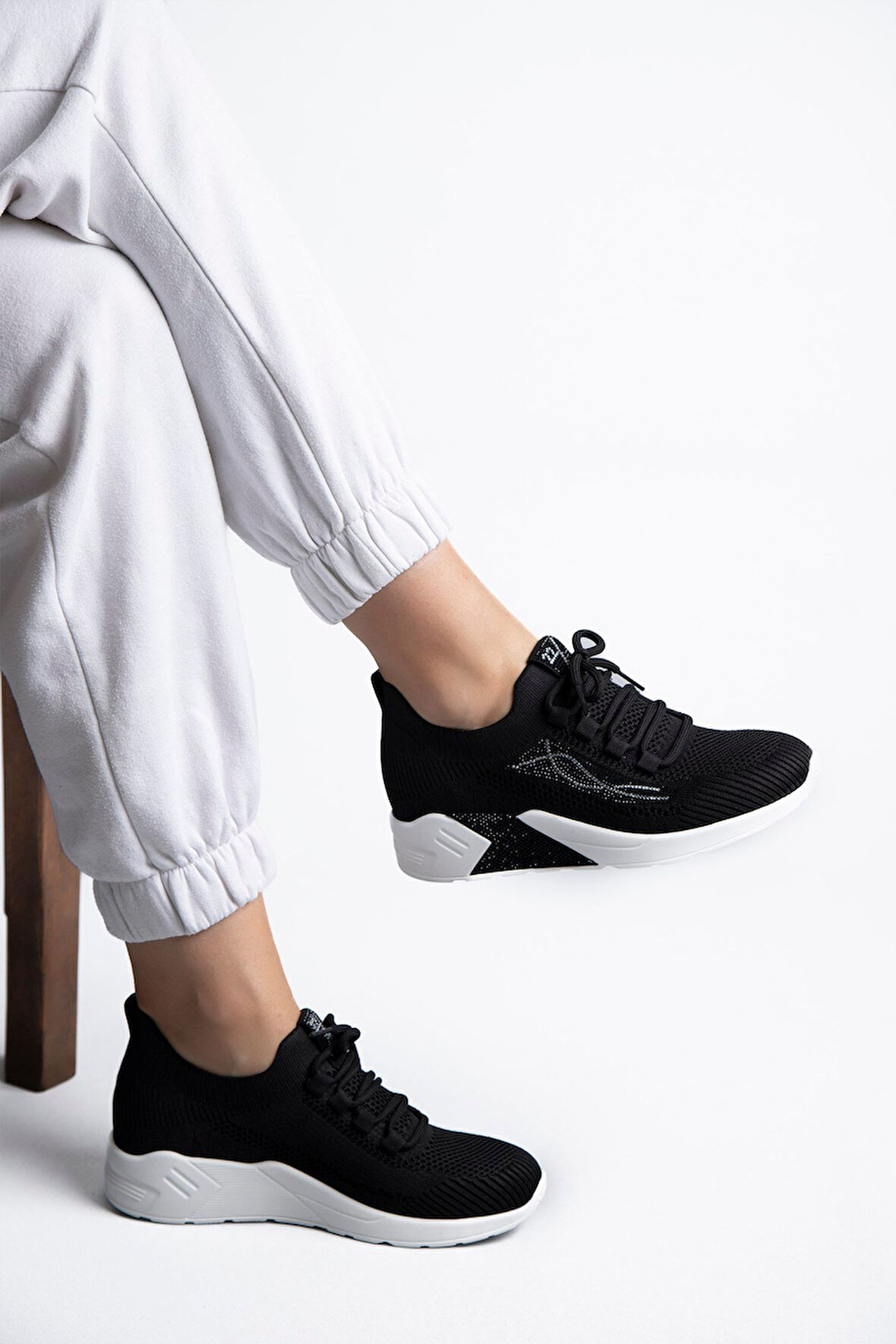 Guja 25y301 Kadın Taşlı Casual Sneaker Ayakkabı Siyah