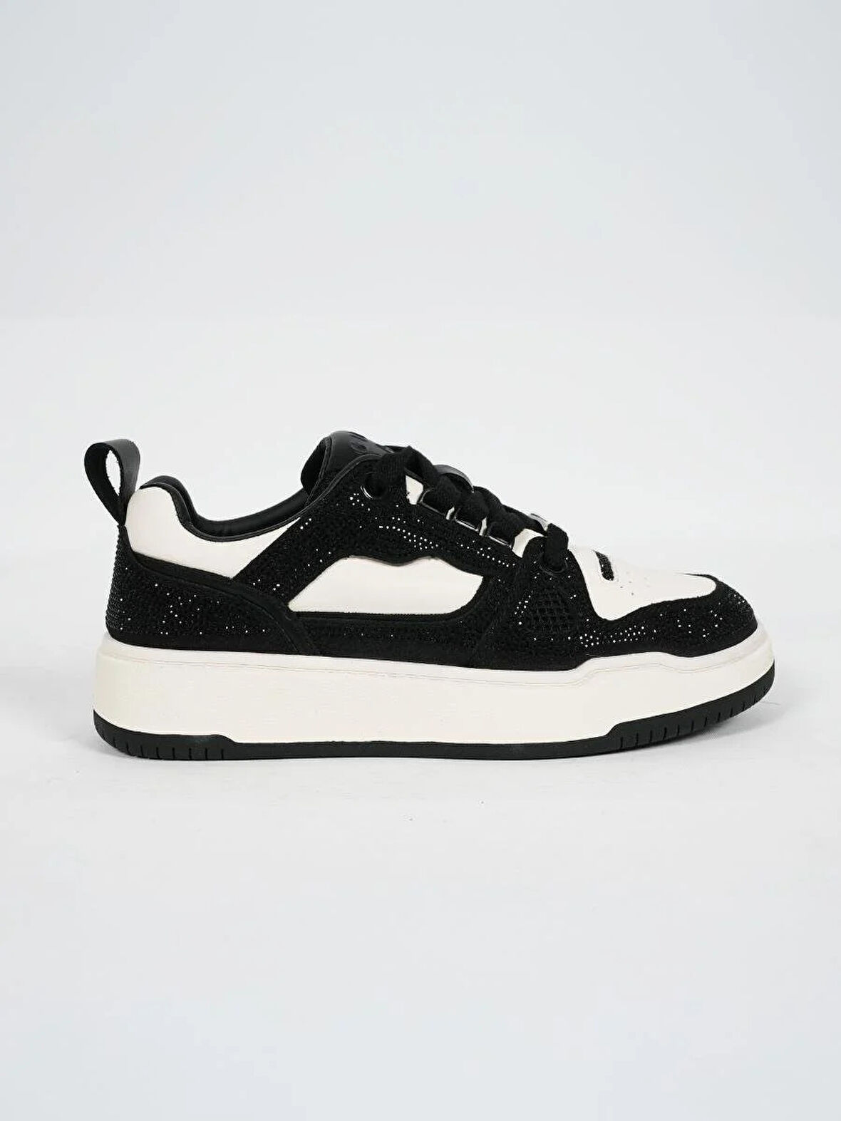 GUJA 25K359-4 GUJA KADIN TAŞLI GÜNLÜK SPOR AYAKKABI SİYAH