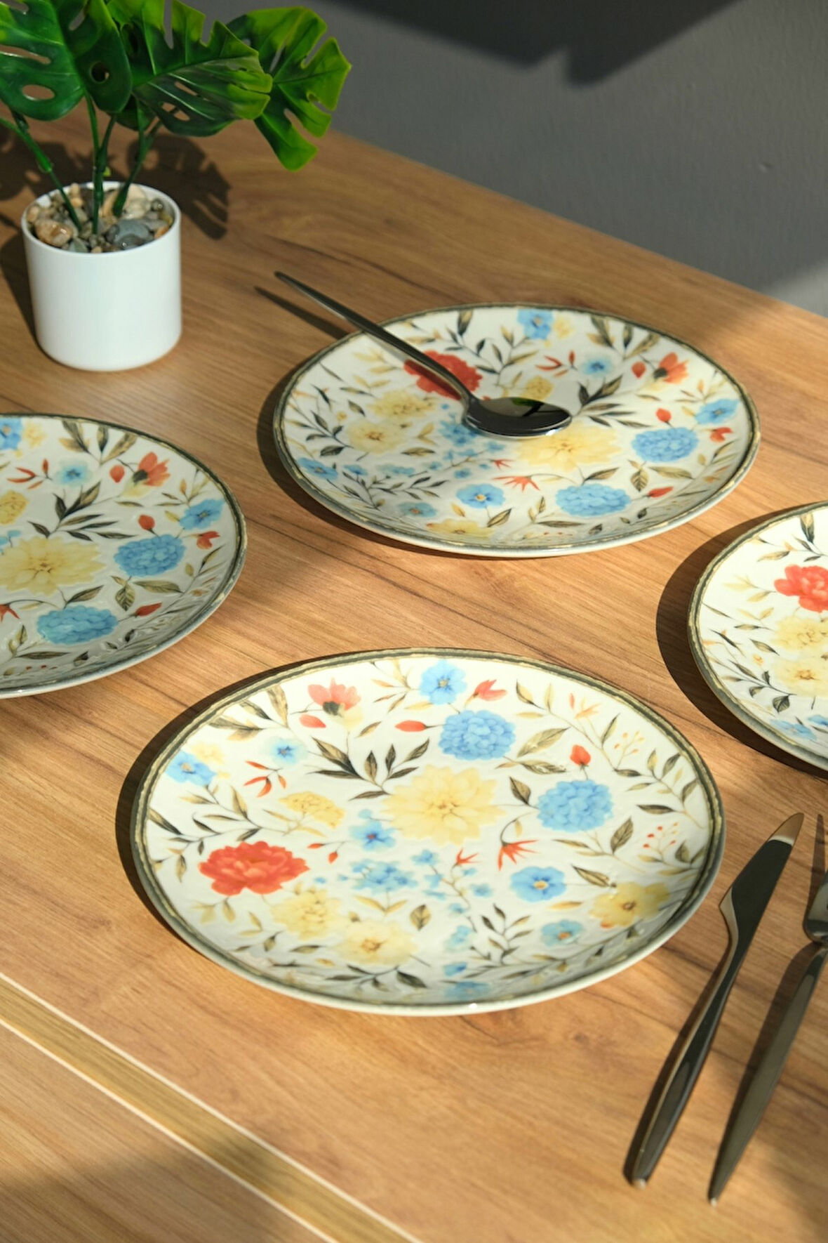 Tabak Evi Porselen Fiori Tuval Pasta Tabağı 20cm 4 Kişilik 4 Parça TVL4PTPRS1212