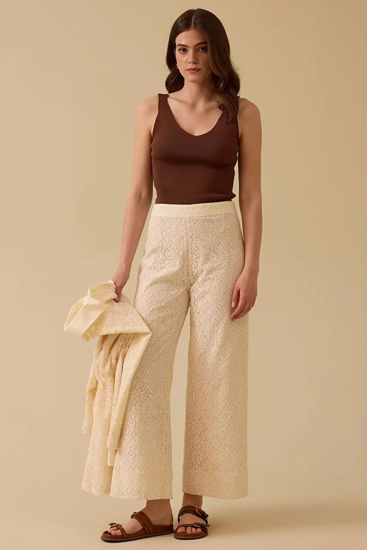Kadın Dantel Dokulu Bol Paça Pantolon - Krem | 38