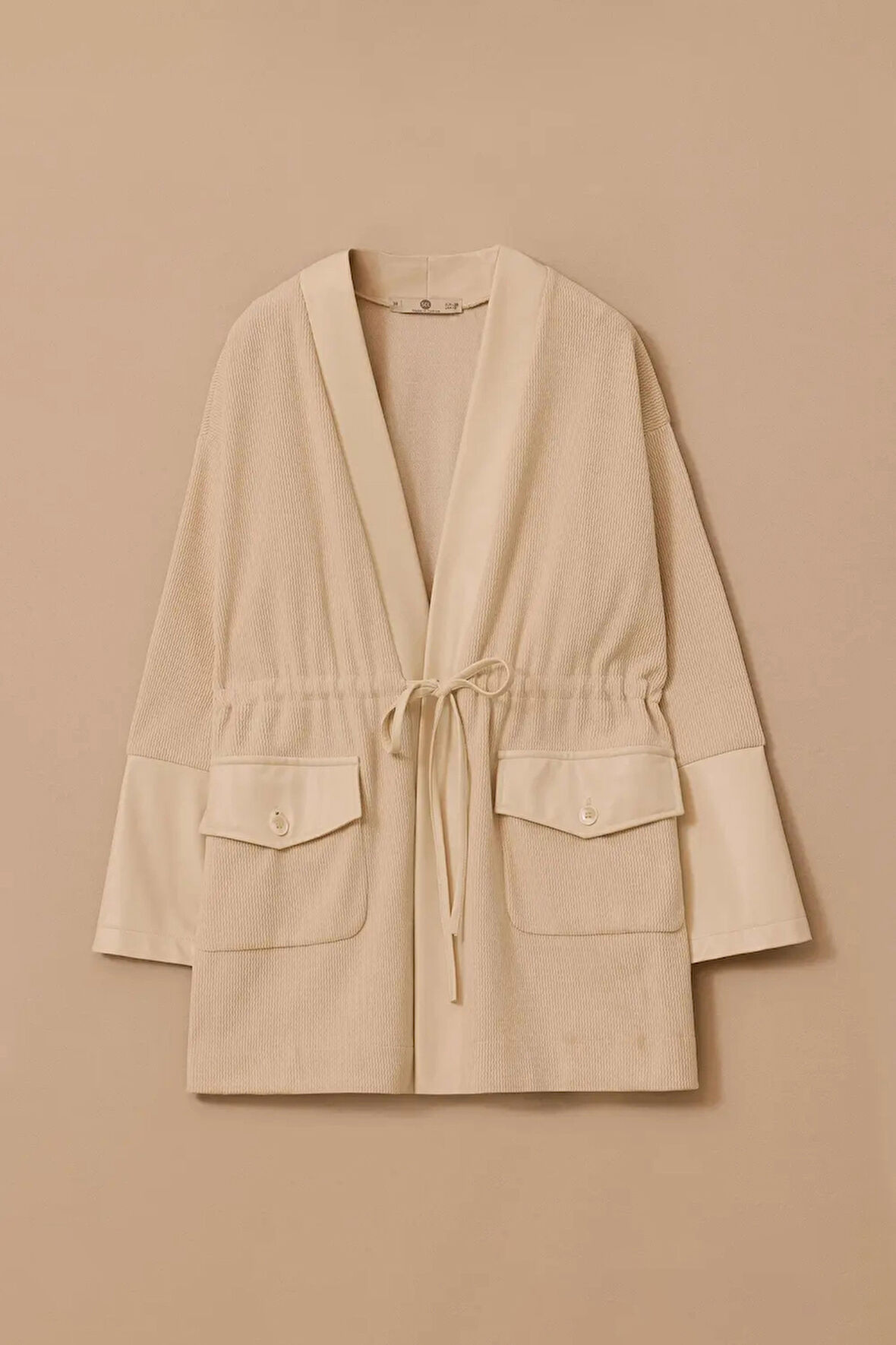 Kadın Rahat Kesim Çift Kumaşlı Bağcıklı Örme Ceket - Bej | S