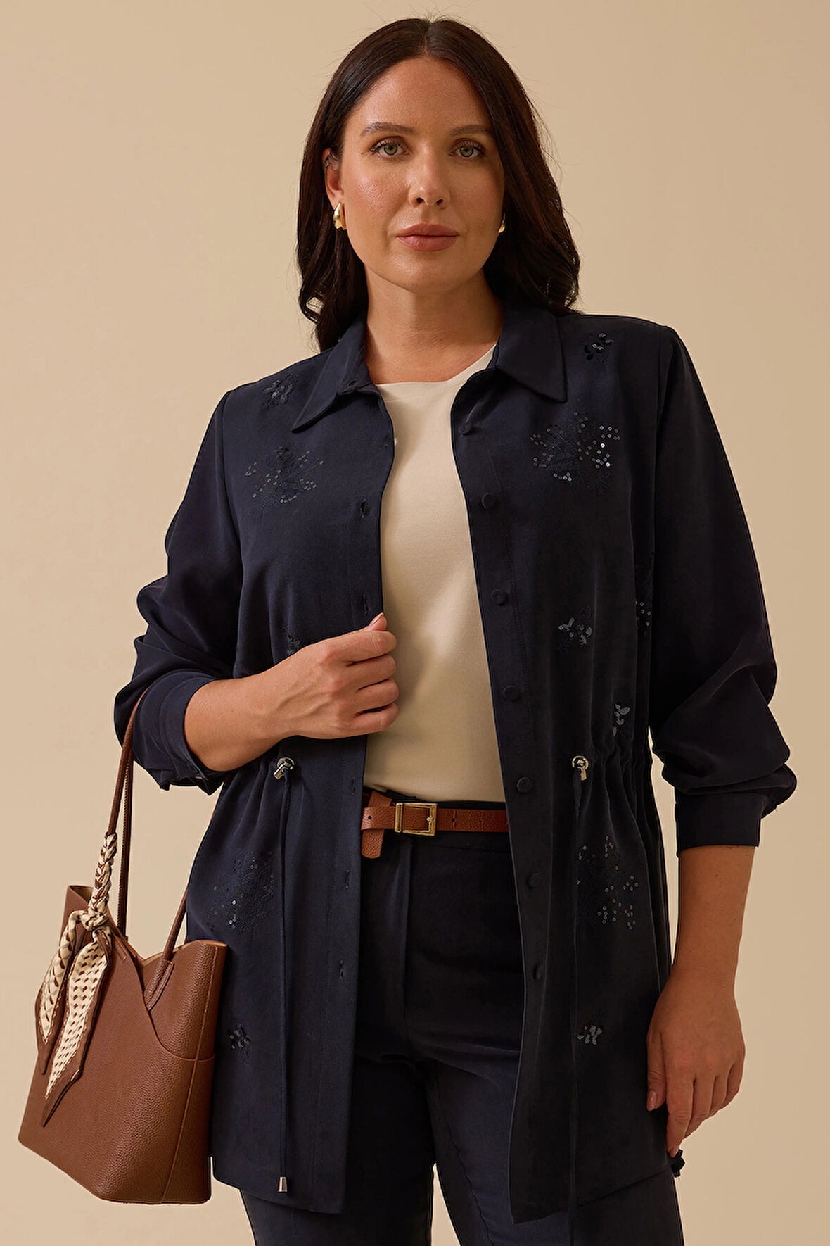 Galaxi Kadın Büyük Beden Pul İşlemeli Bağcıklı Kap 4002 Lacivert