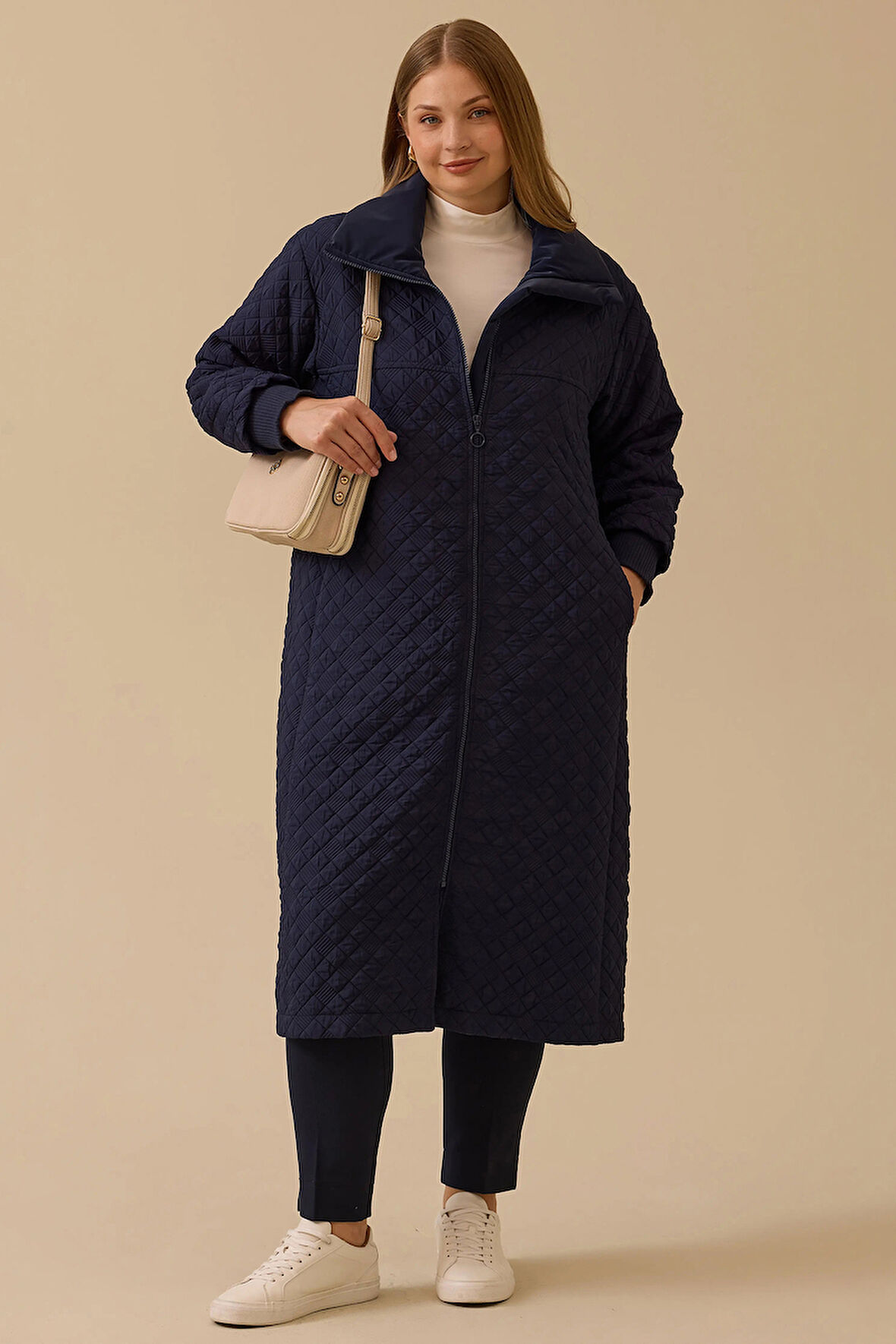 Galaxi Kadın Büyük Beden Kapitone Fermuarlı Pardesü 4002 Lacivert