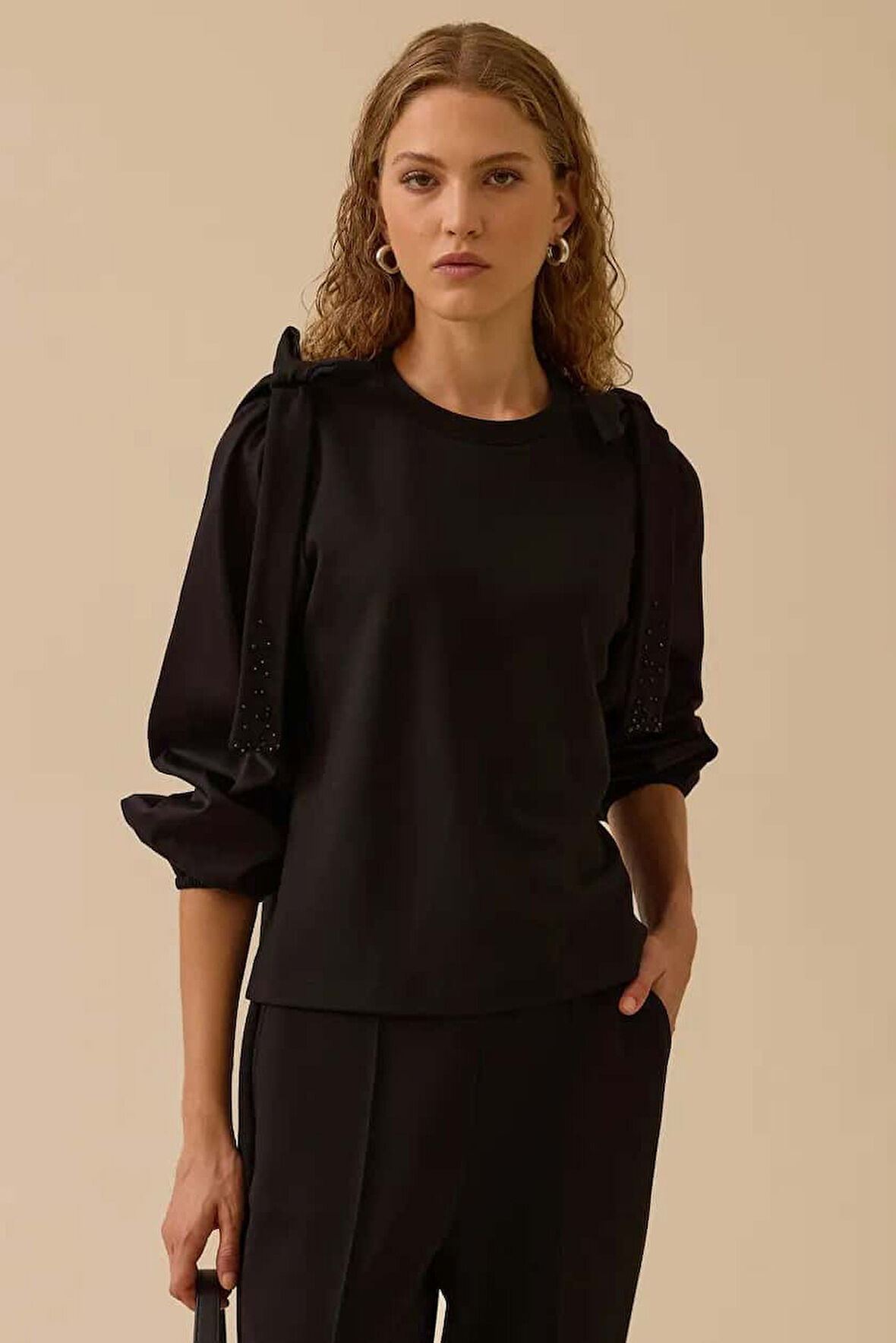 Kadın Omuz Fiyonk Detaylı Sweatshirt - Siyah | S