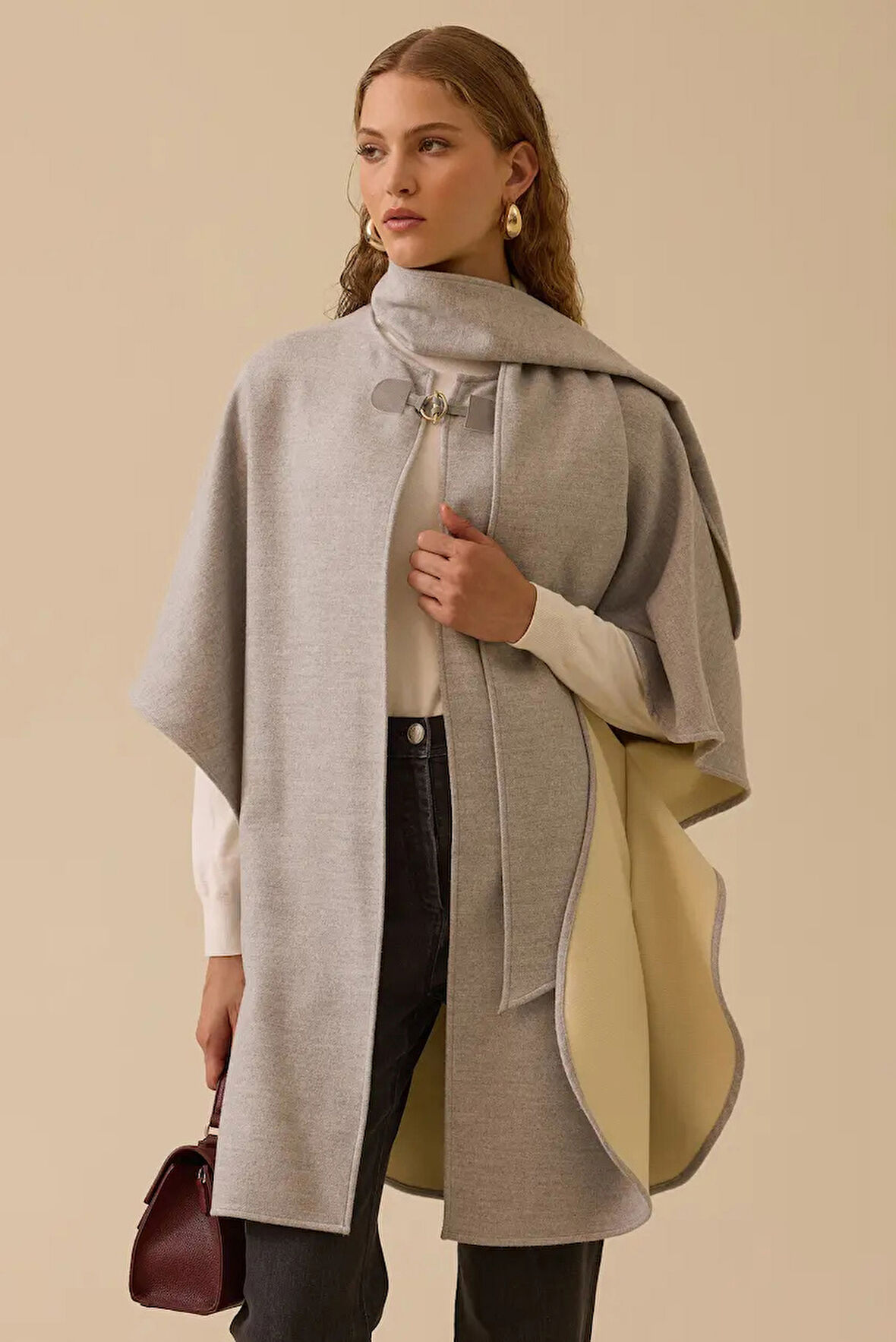 Kadın Tokalı Şal Detaylı Panço - Gri | STD