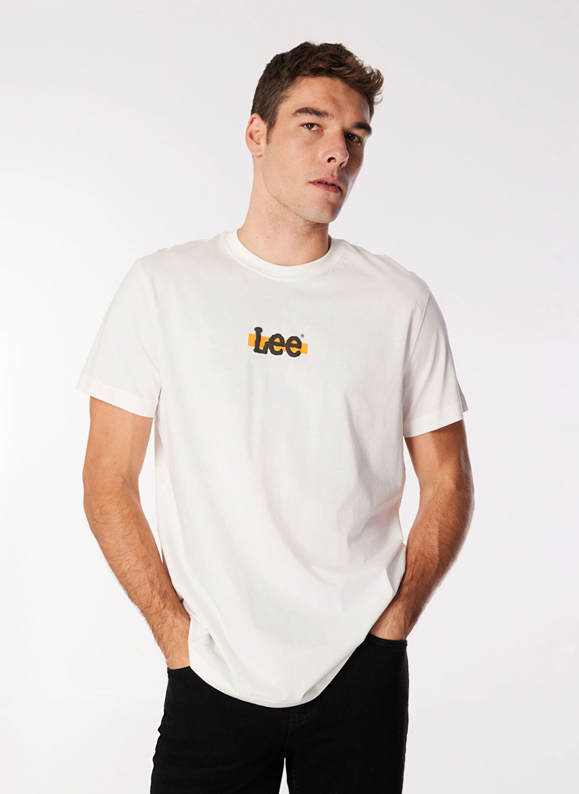 Lee Bisiklet Yaka Beyaz Erkek T-Shirt L241521100 Beyaz T-Shirt