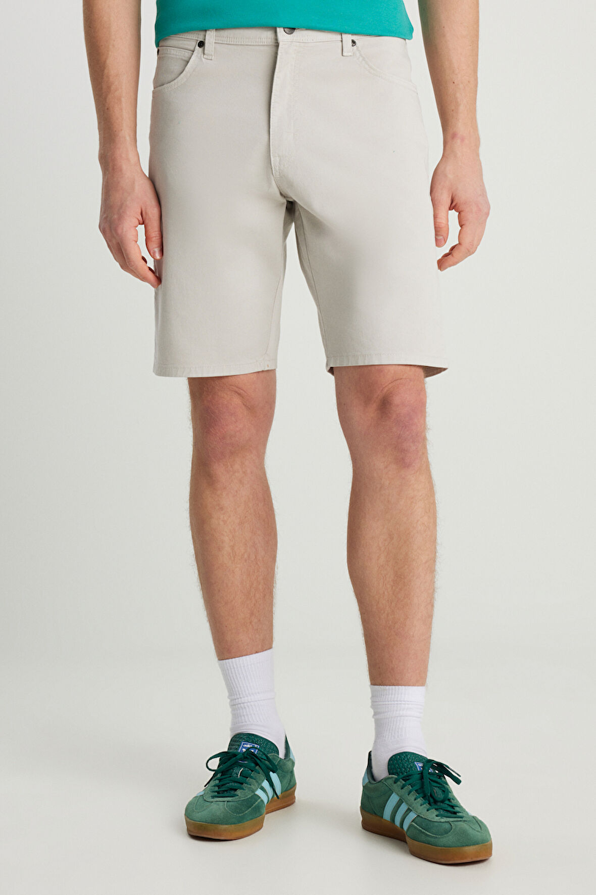 Slim Fit Dar Kesim Normal Bel Pamuklu Taş Rengi 5 Cep Şort