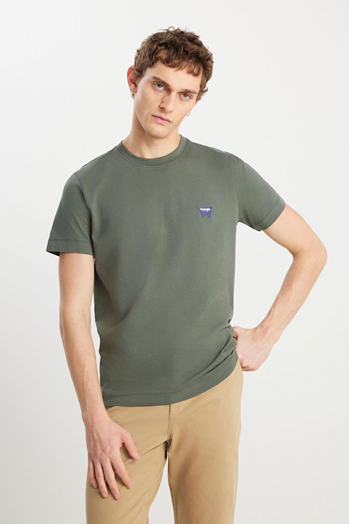%100 Pamuk Regular Fit Normal Kesim Bisiklet Yaka Minimal Logo Zeytin Yeşili Tişört