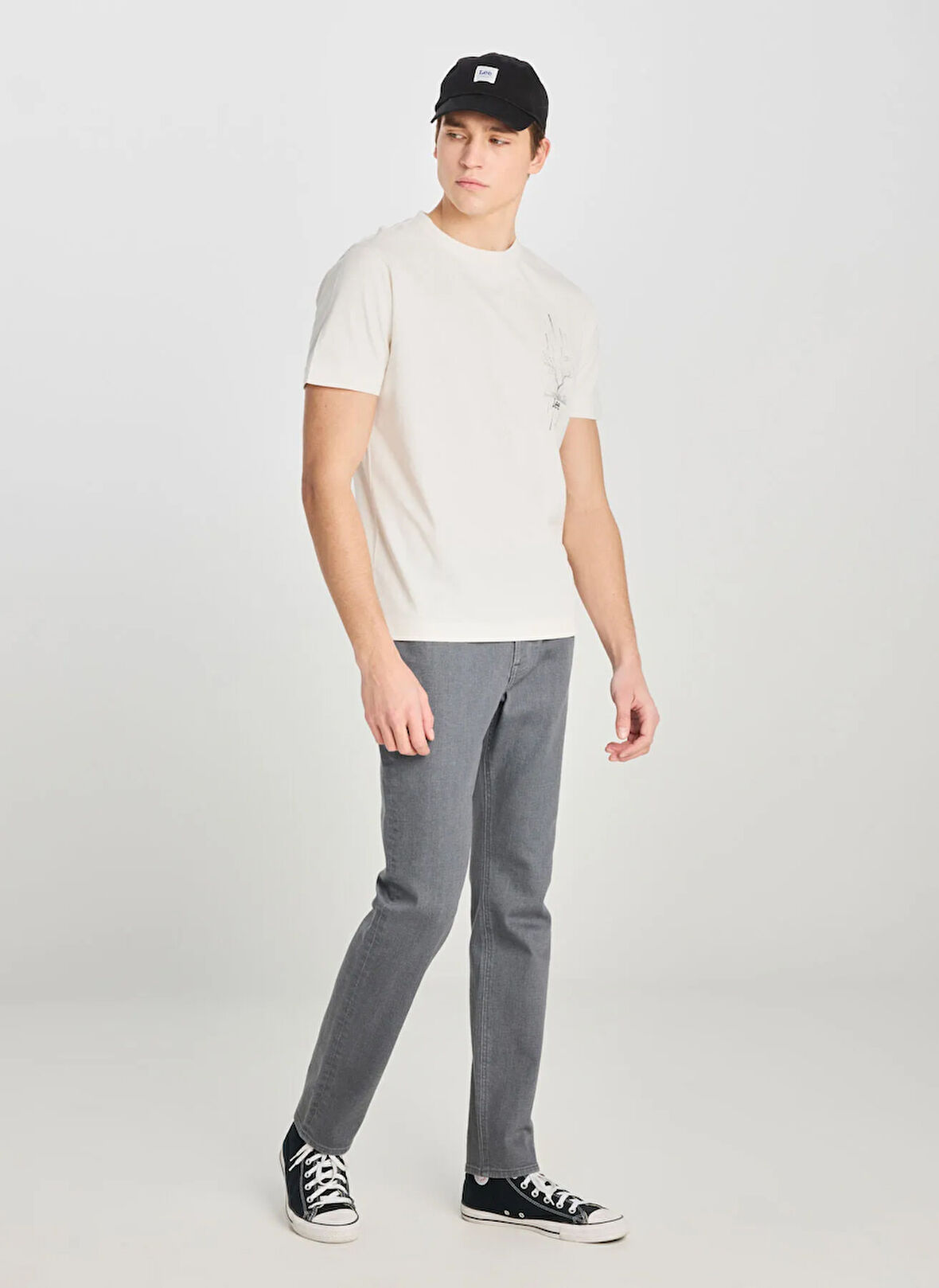 Lee Bisiklet Yaka Ekru Erkek T-Shirt L2510321102 Regular Fit Grafik