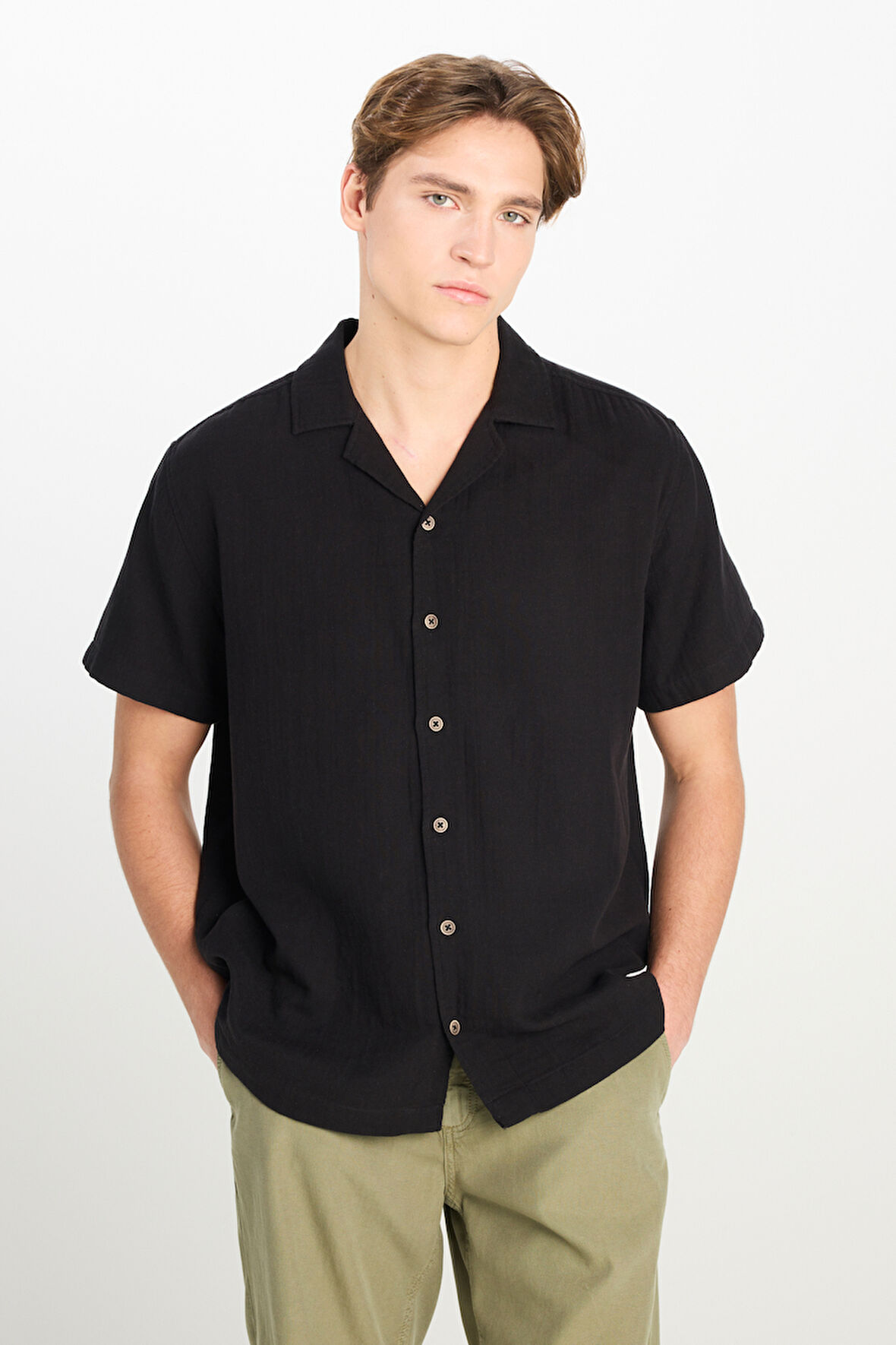 %100 Pamuk Relaxed Fit Geniş Kesim Siyah Gömlek
