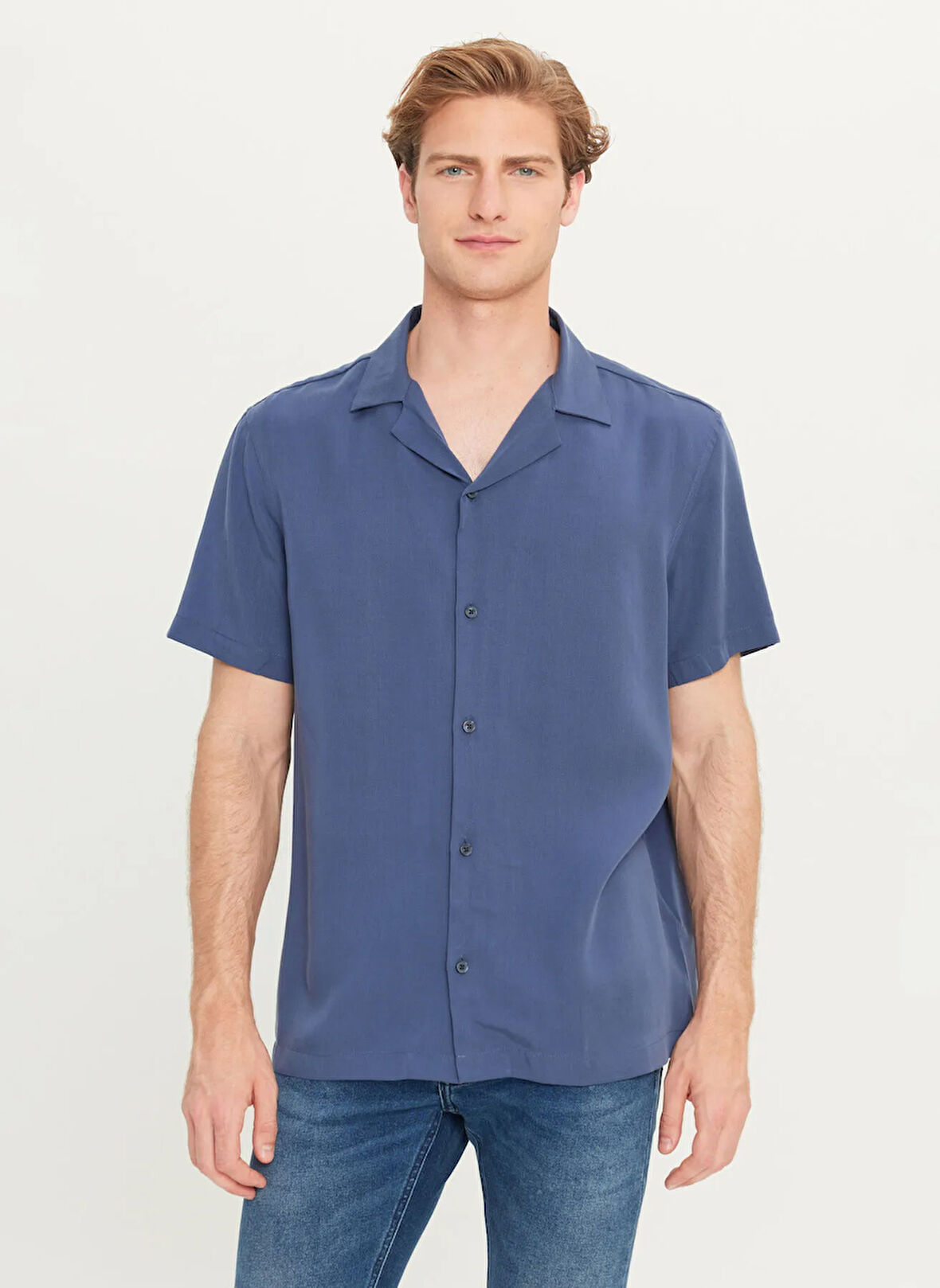 Wrangler Relaxed Lacivert Erkek Gömlek W2510722410 Relaxed Fit Tencel