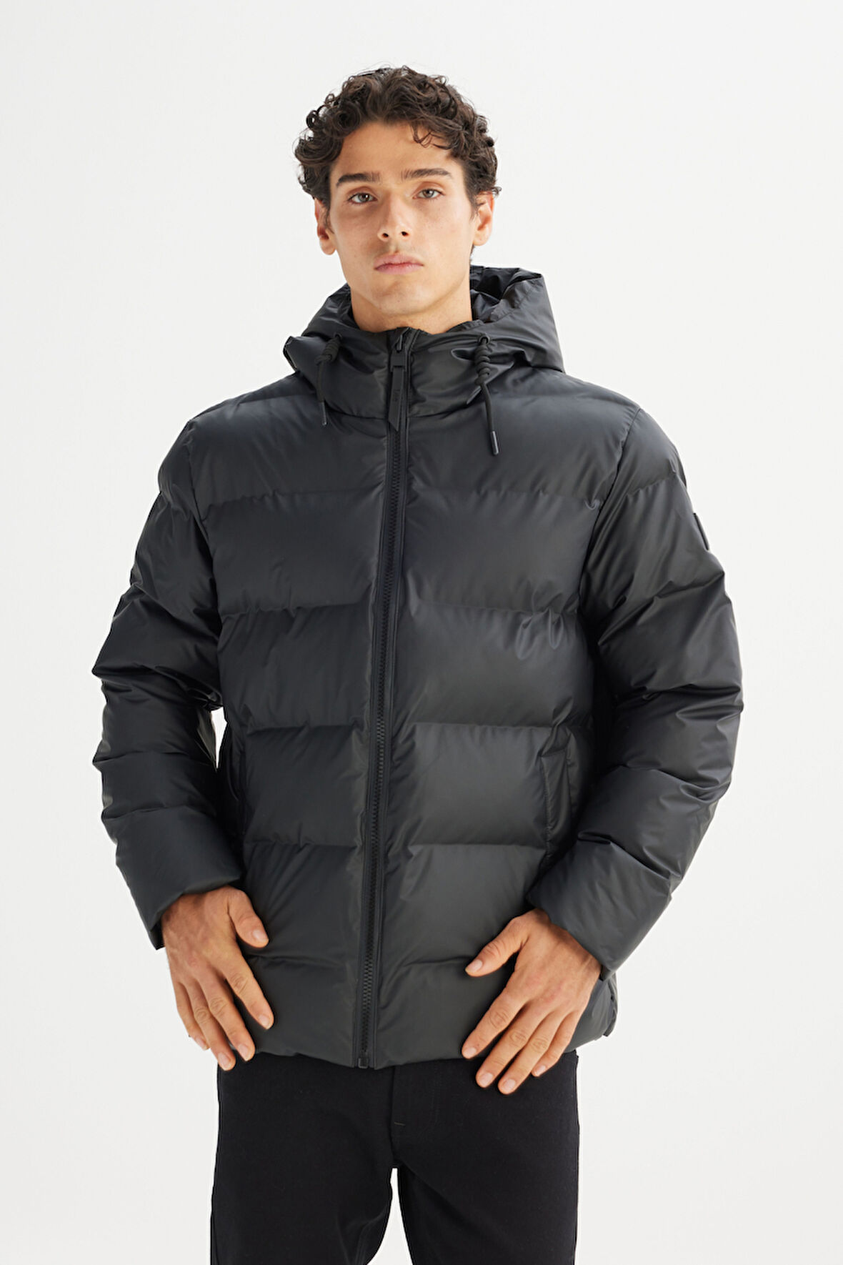 Regular Fit Normal Kesim Kapüşonlu Cepli Şişme Puffer Mont