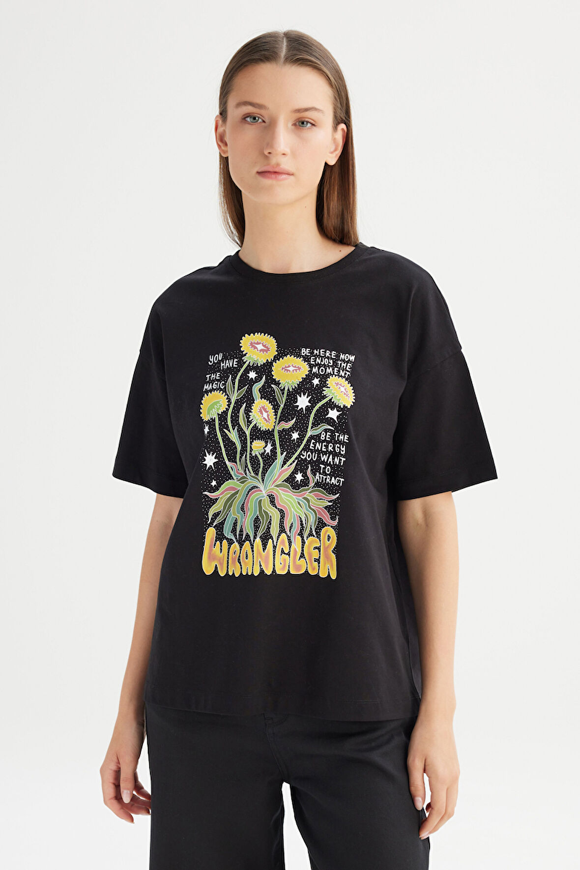 %100 Pamuk Loose Fit Rahat Kesim Bisiklet Yaka Tişört