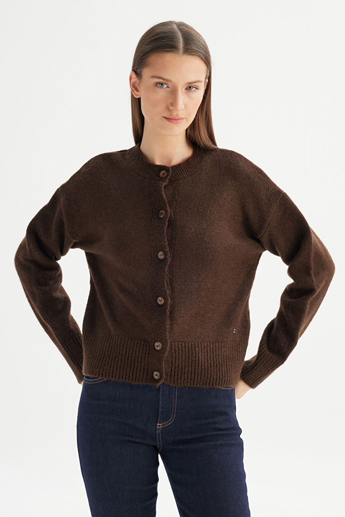 Relaxed Fit Geniş Kesim Düğmeli Kahverengi Triko Hırka