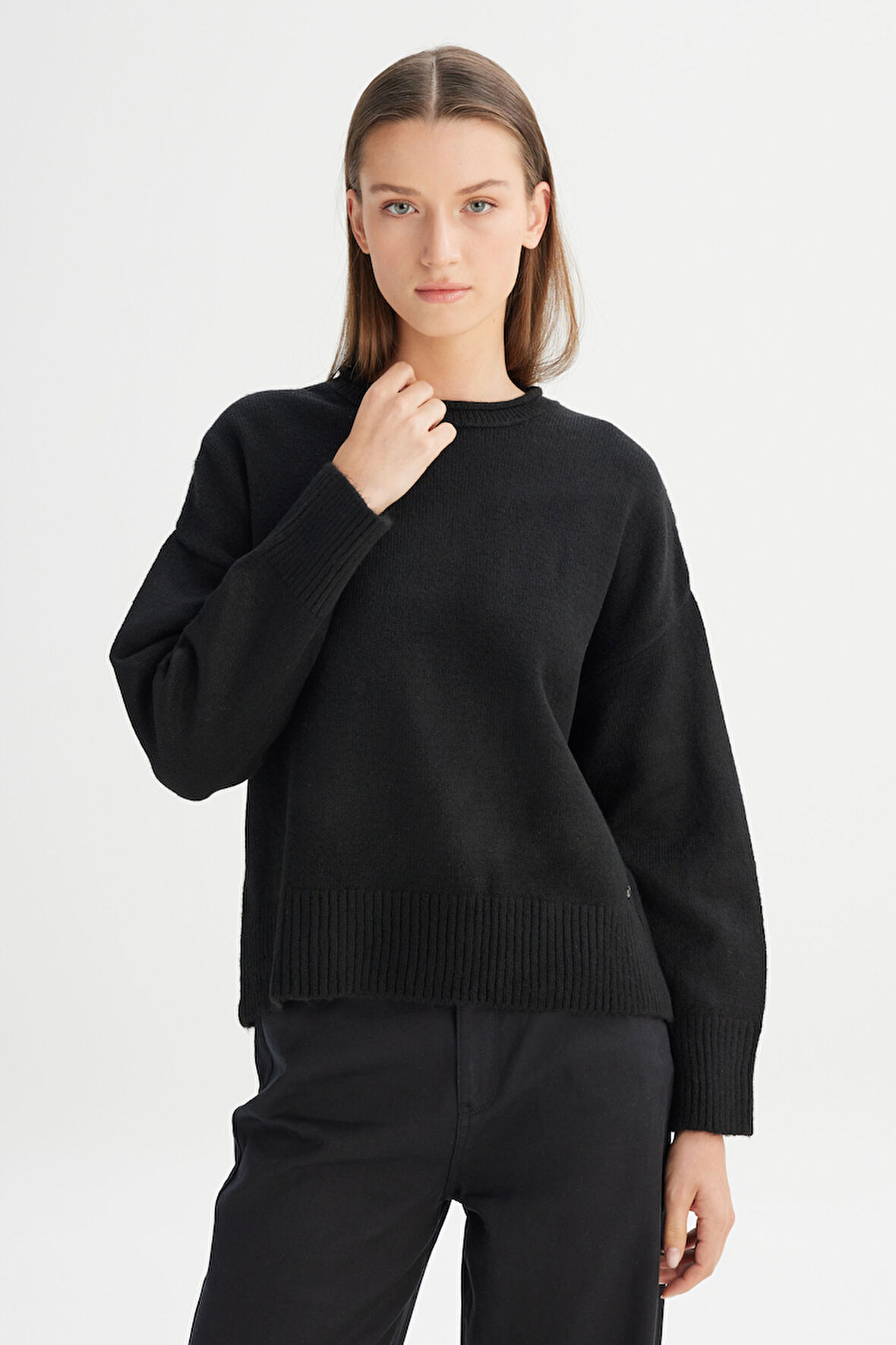 Relaxed Fit Rahat Kesim Bisiklet Yaka Triko Kazak