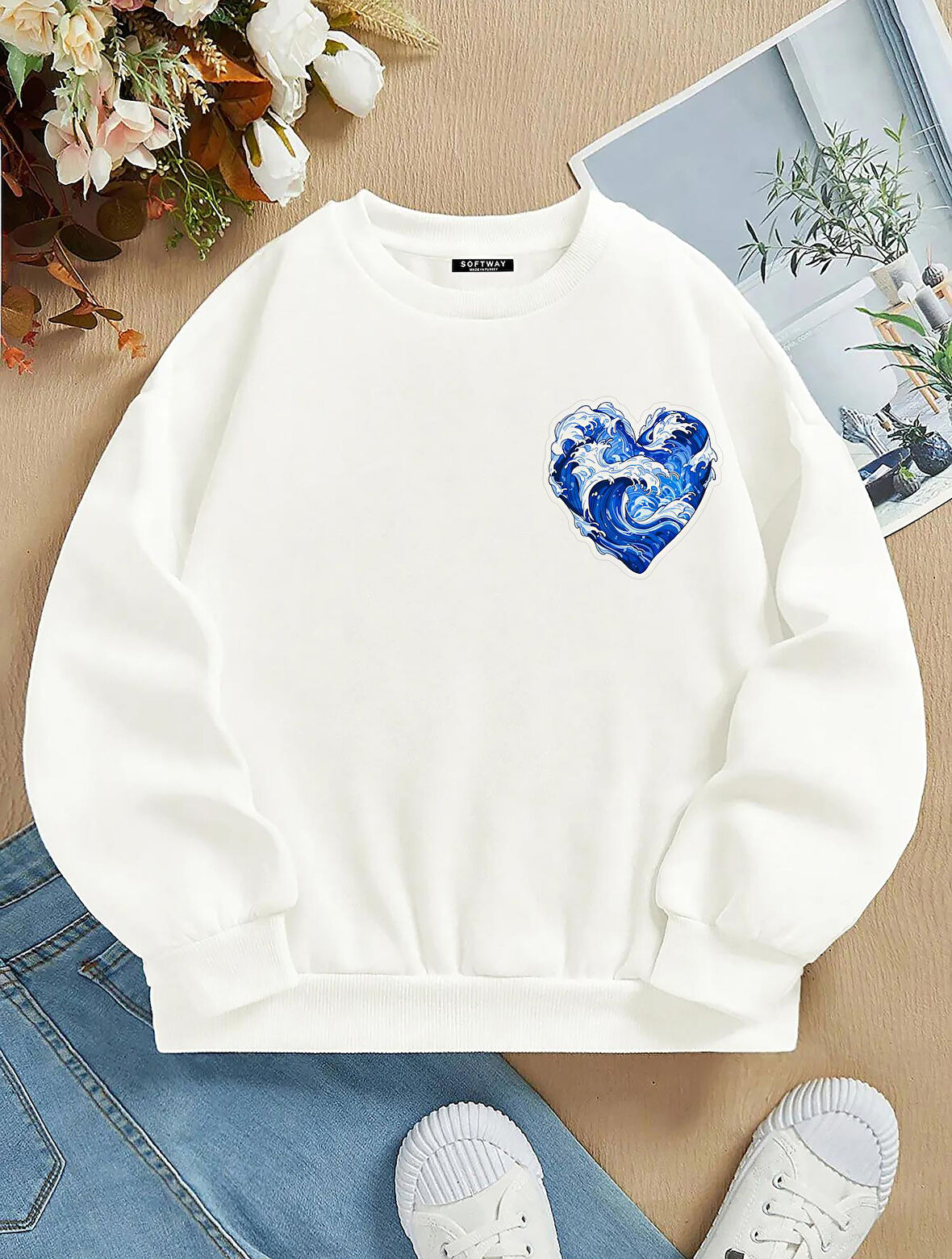 Unisex Oversize Bisiklet Yaka Basic Ocean Heart Baskılı Sweatshirt - EKRU