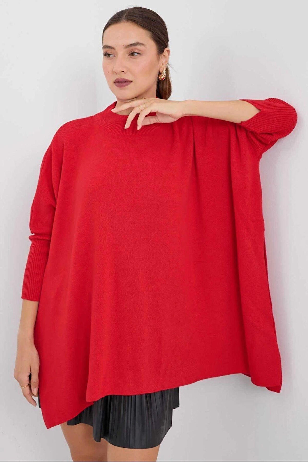 DÜZ TRİKO SATANDART BEDEN PANÇO