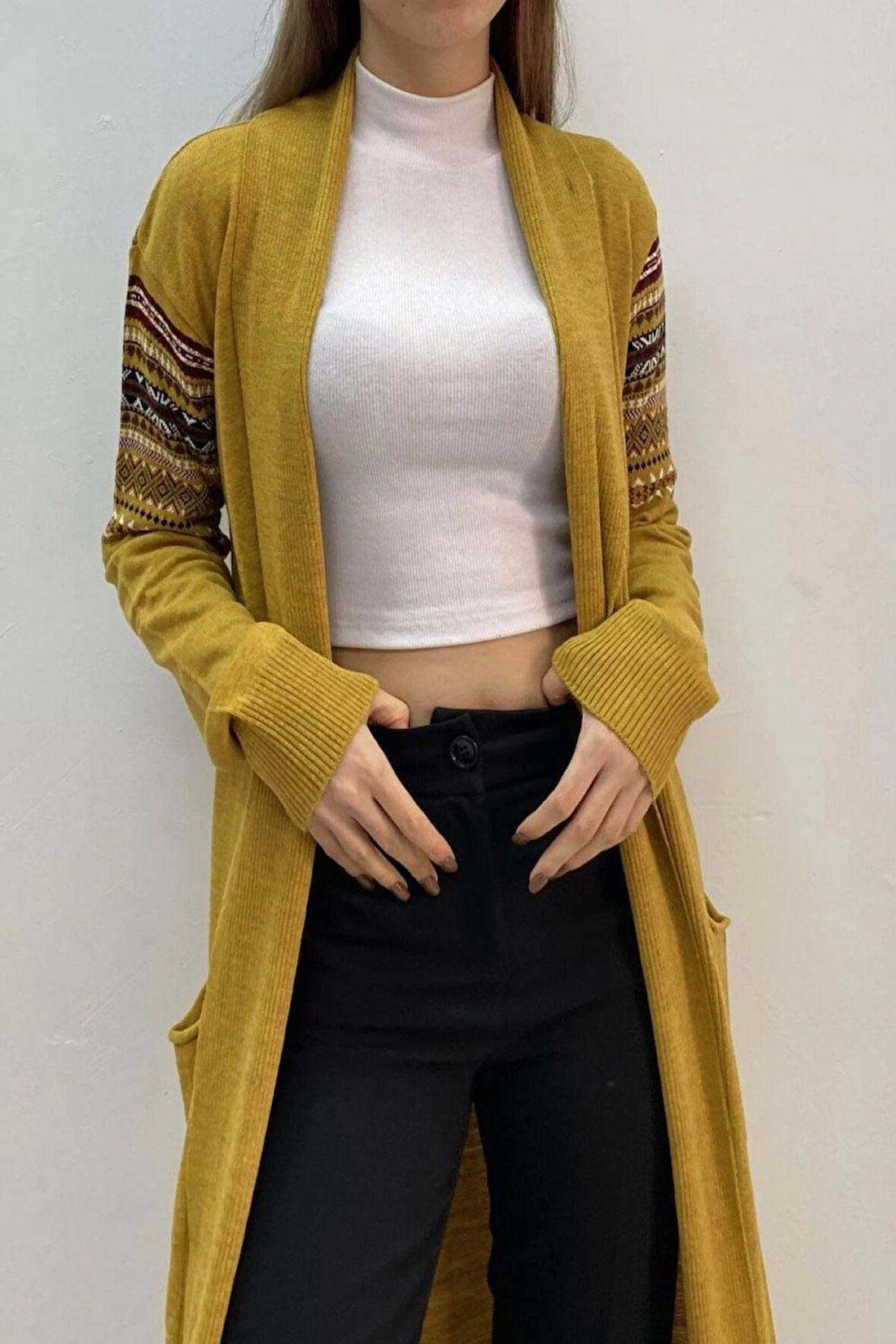 BAYAN UZUN KİLİM DESEN SAÇ ÖRGÜ CEKET