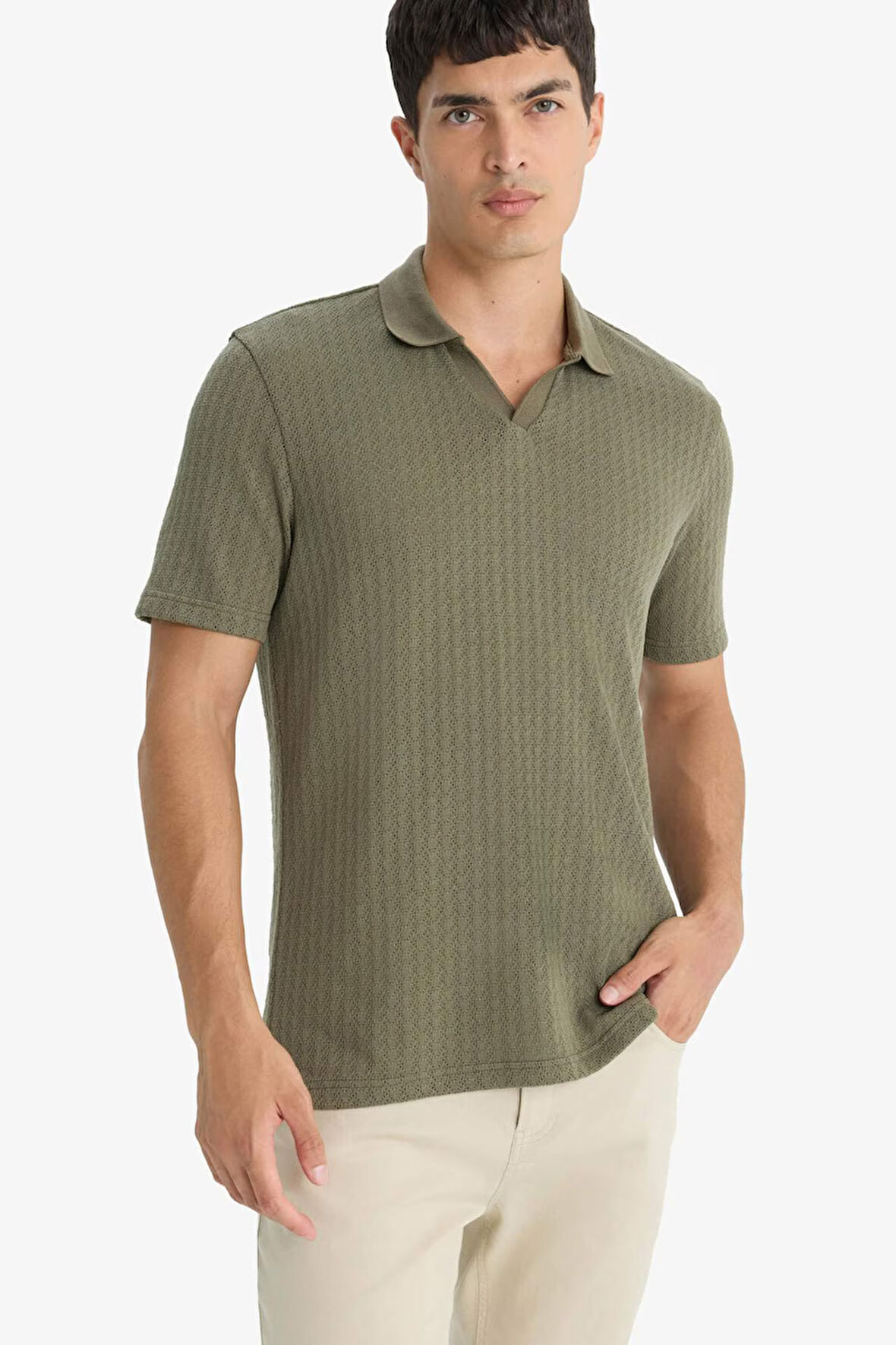 Triko Görünümlü Polo Yaka Kısa Kollu Tişört