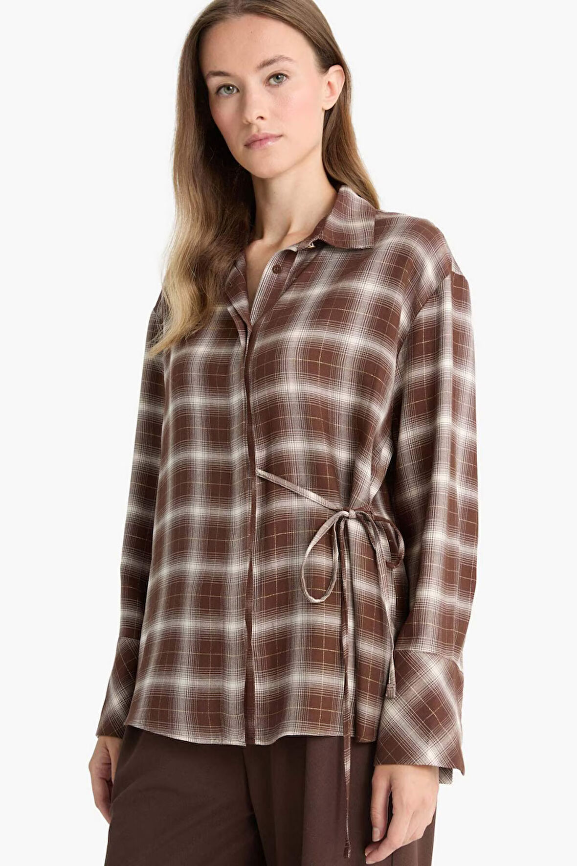 Regular Fit Gömlek Yaka Simli Kumaş Uzun Kollu Gömlek