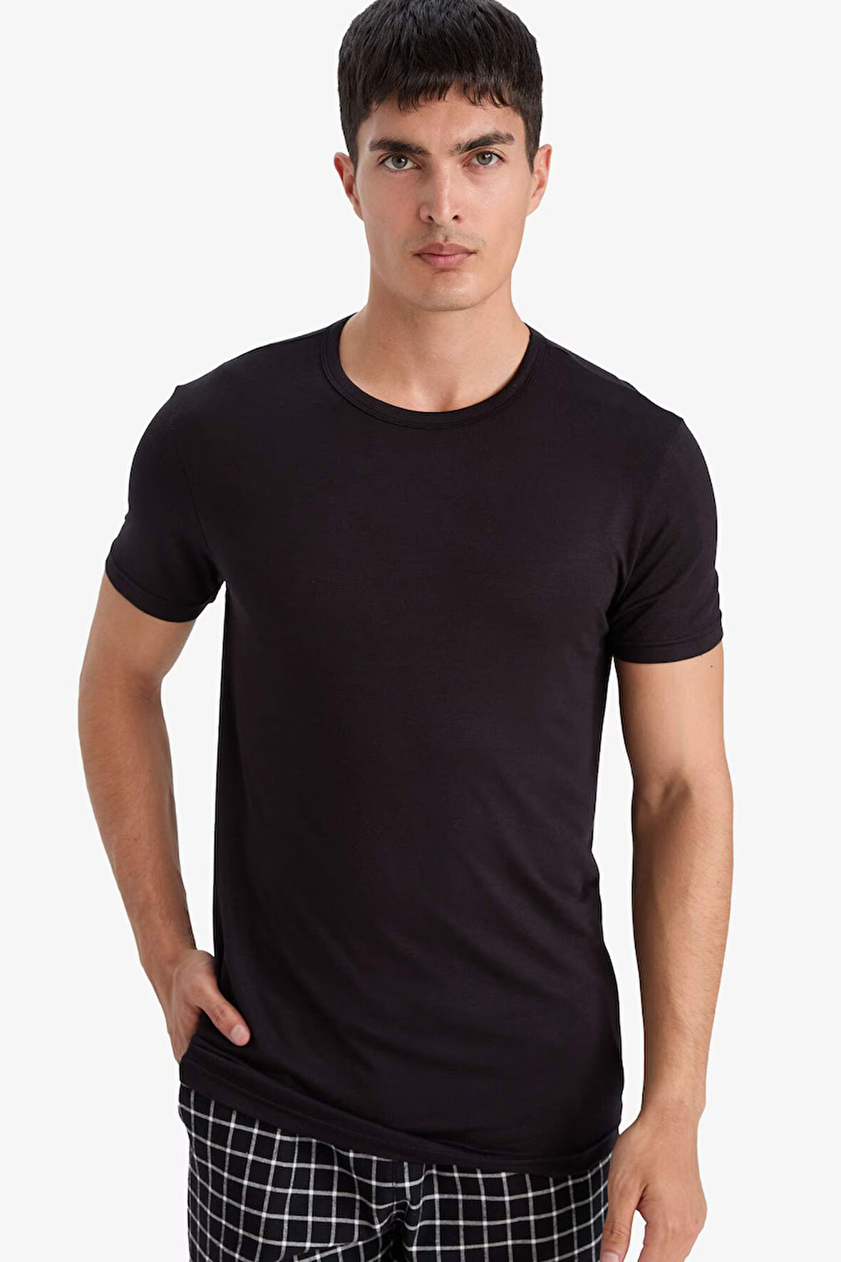 Premium Slim Fit Dar Kesim Bisiklet Yaka Modal Üst