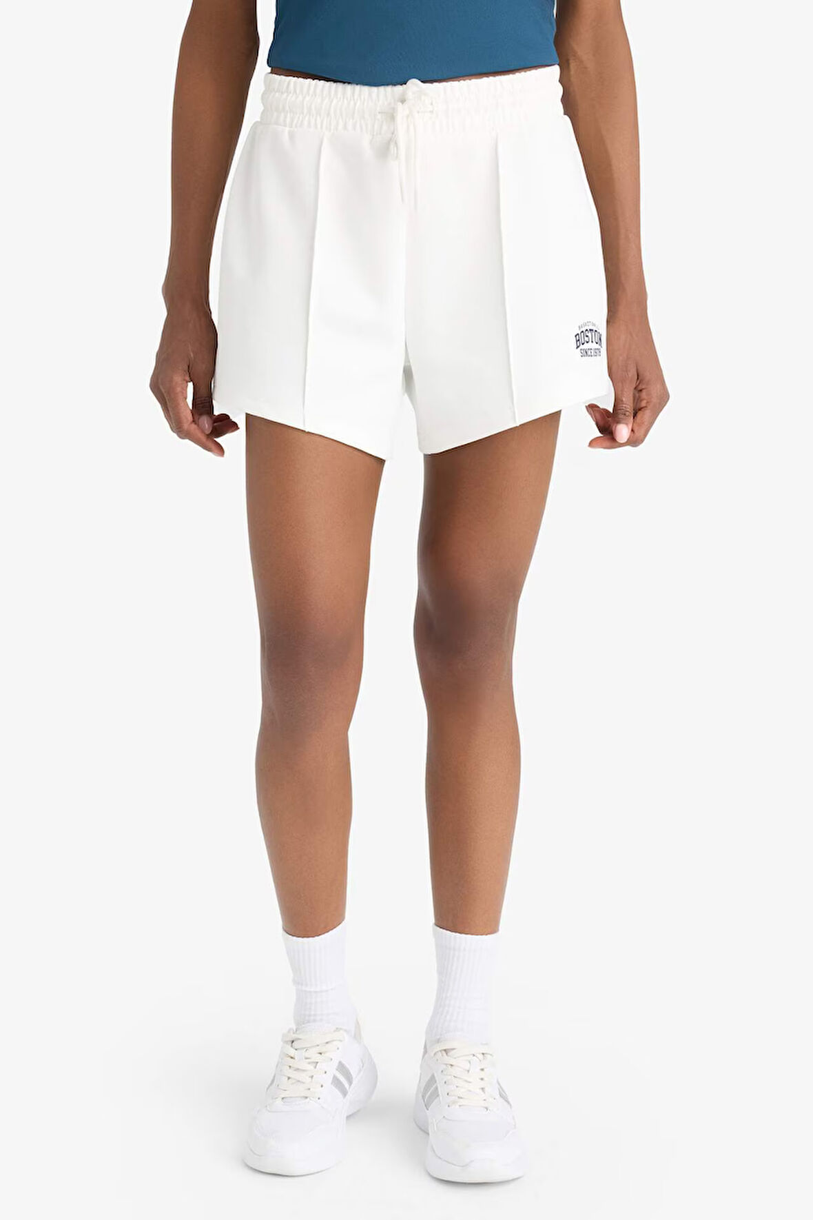 DeFactoFit Esnek Belli Beyaz Sporcu Şort F3266AX25SMWT16