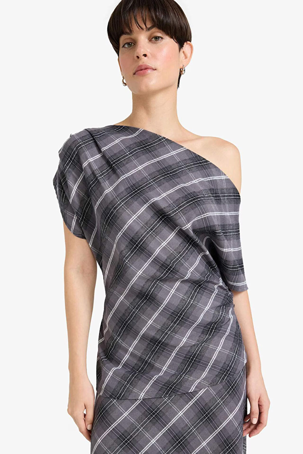 Regular Fit Kayık Yaka Kareli Flanel Kısa Kollu Bluz