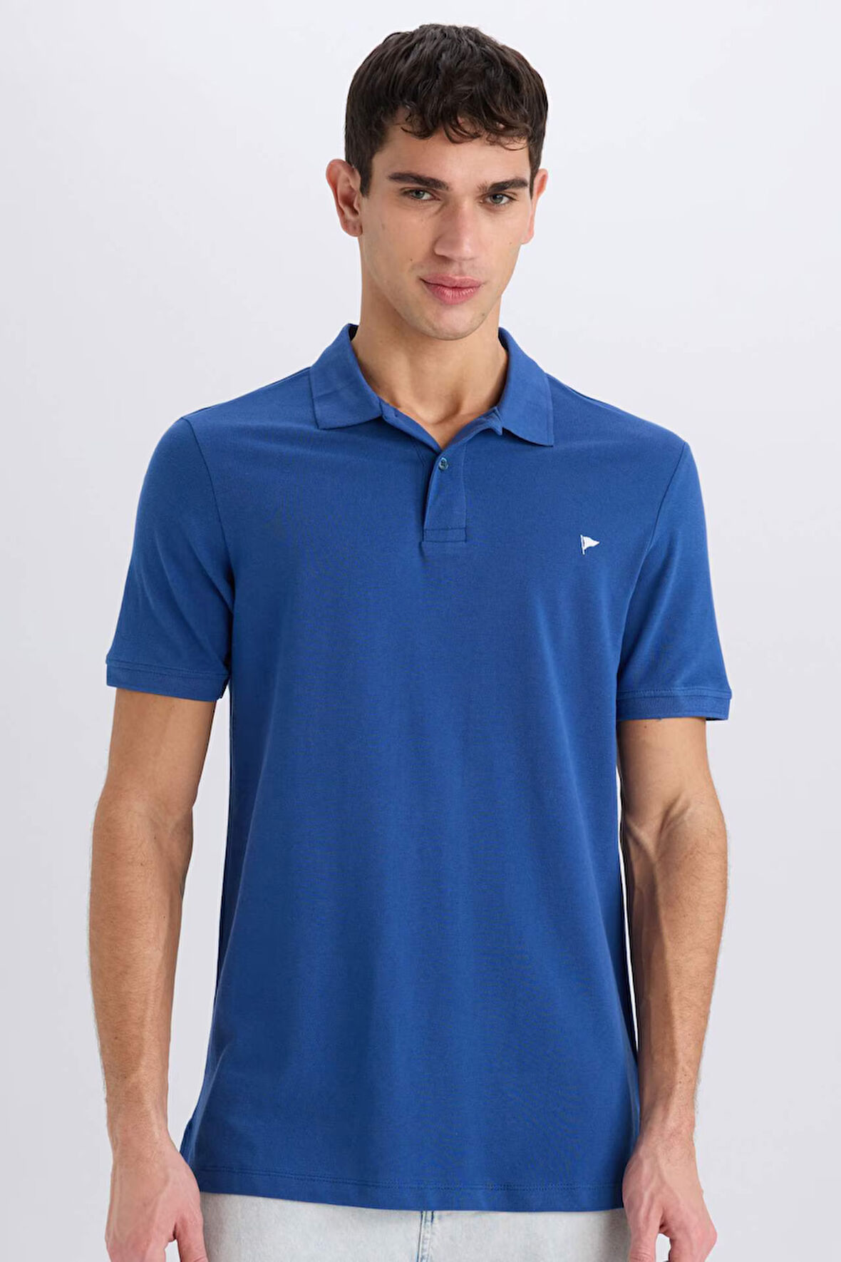DeFacto %100 Pamuk Slim Fit Dar Kesim Kısa Kollu Polo Tişört D7665AX25SPBE815