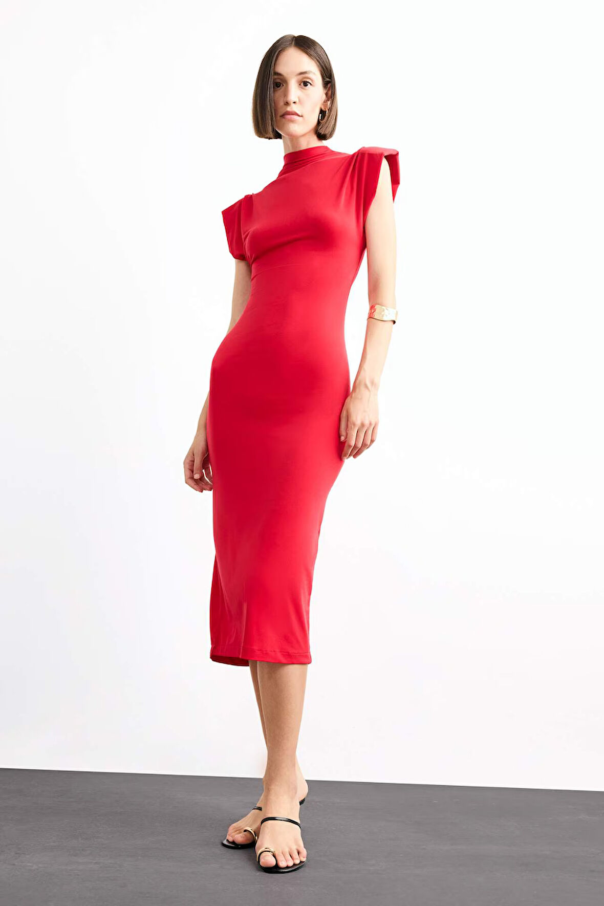 Fitted Dik Yaka Kolsuz Midi Elbise