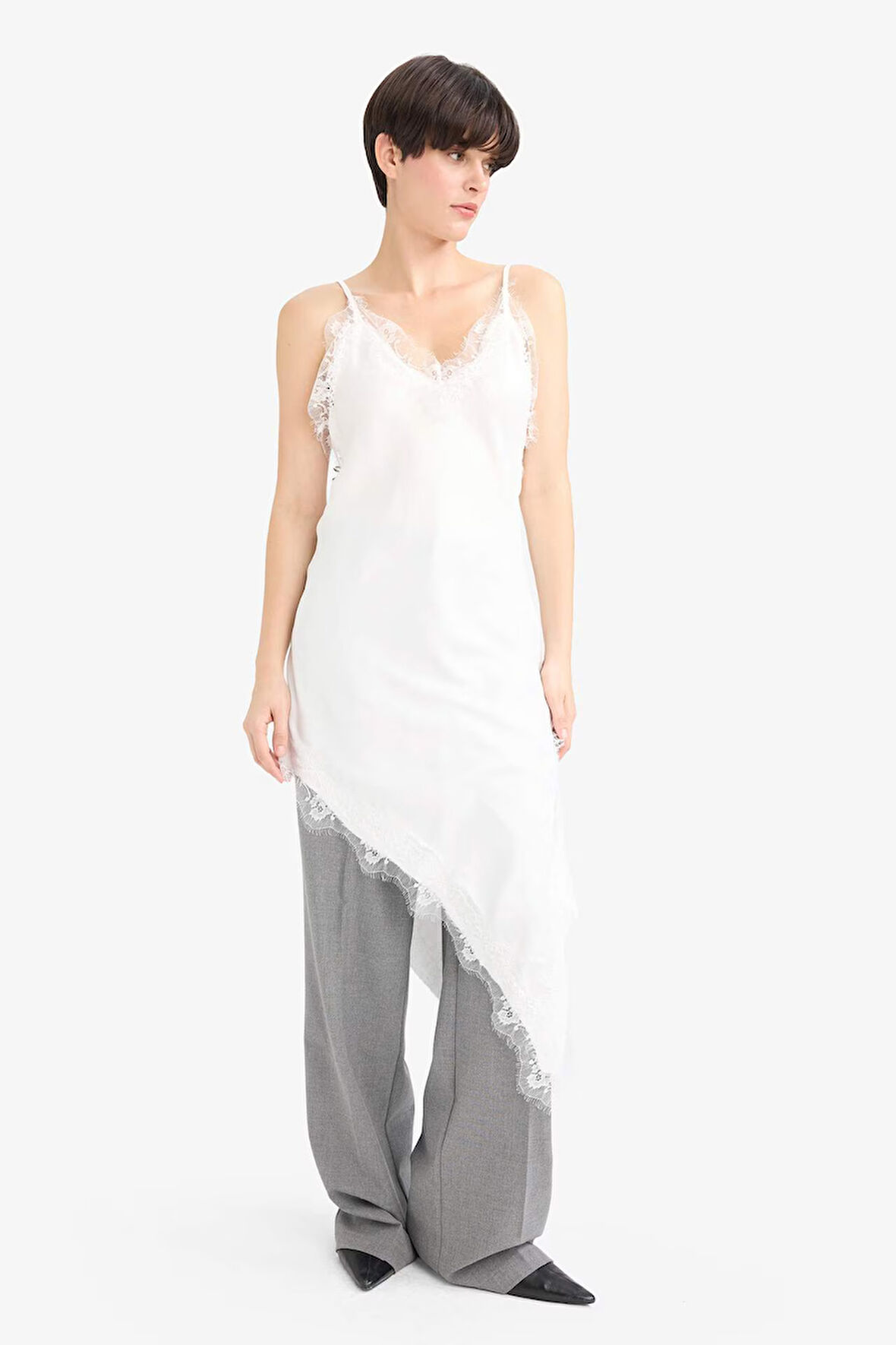 Regular Fit V Yaka Saten Kolsuz Bluz