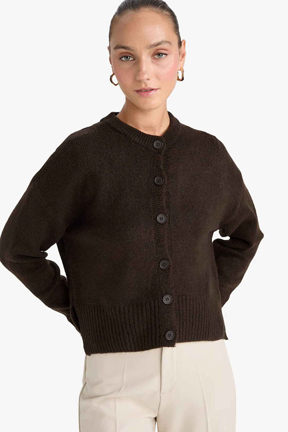 Regular Fit Bisiklet Yaka Düğmeli Triko Hırka