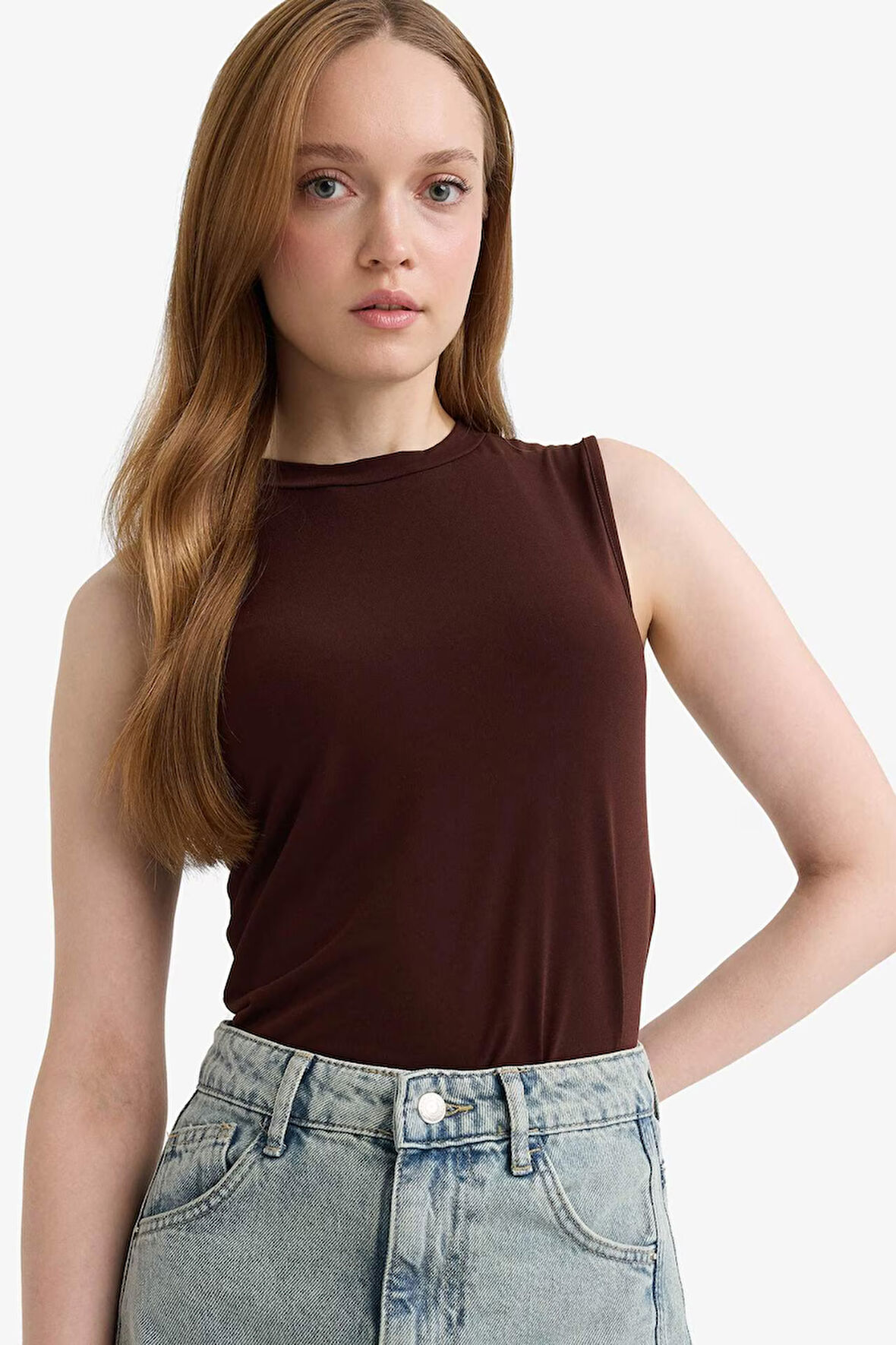 Regular Fit Yarım Biisklet Yaka Kolsuz Tunik