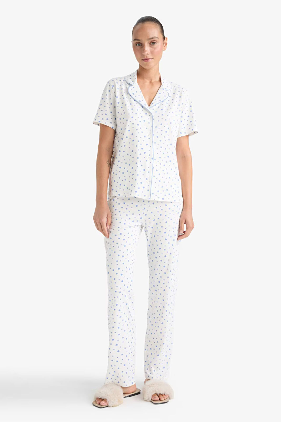 Pijama Takımı Regular Fit Desenli Kısa Kollu Üst Uzun Alt-Fall in Love