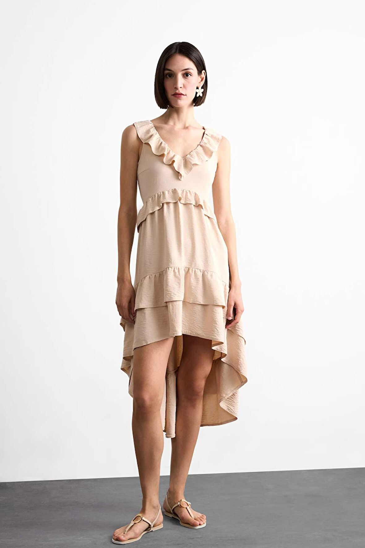 V Yaka Volanlı Asimetrik Kolsuz Midi Elbise