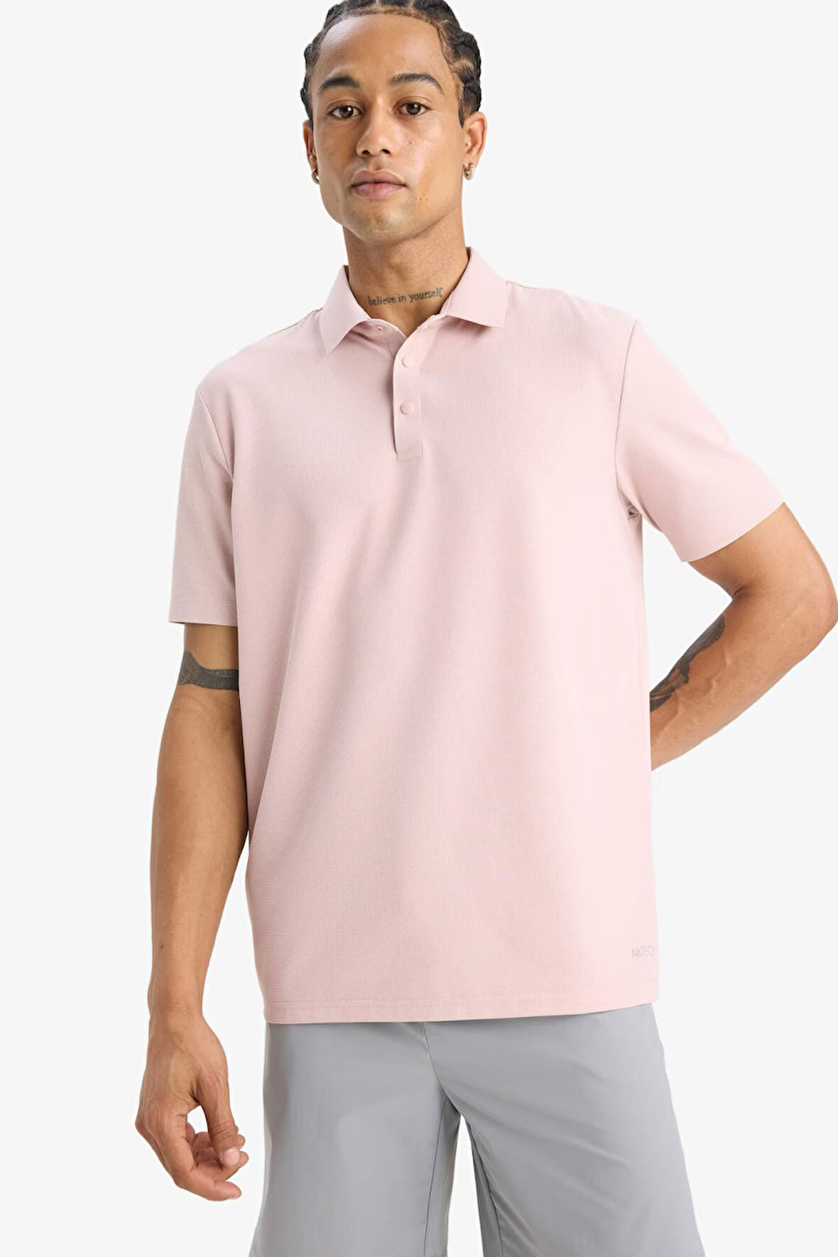 DeFactoFit Standart Fit Polo Yaka Sporcu Kısa Kollu Tişört