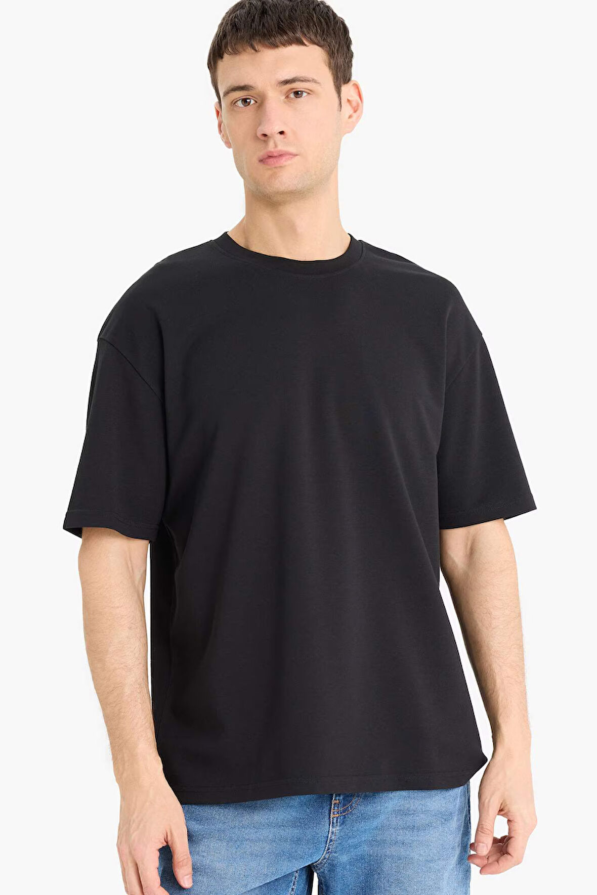 Oversize Geniş Kalıp Bisiklet Yaka Basic Düz Kısa Kollu Tişört