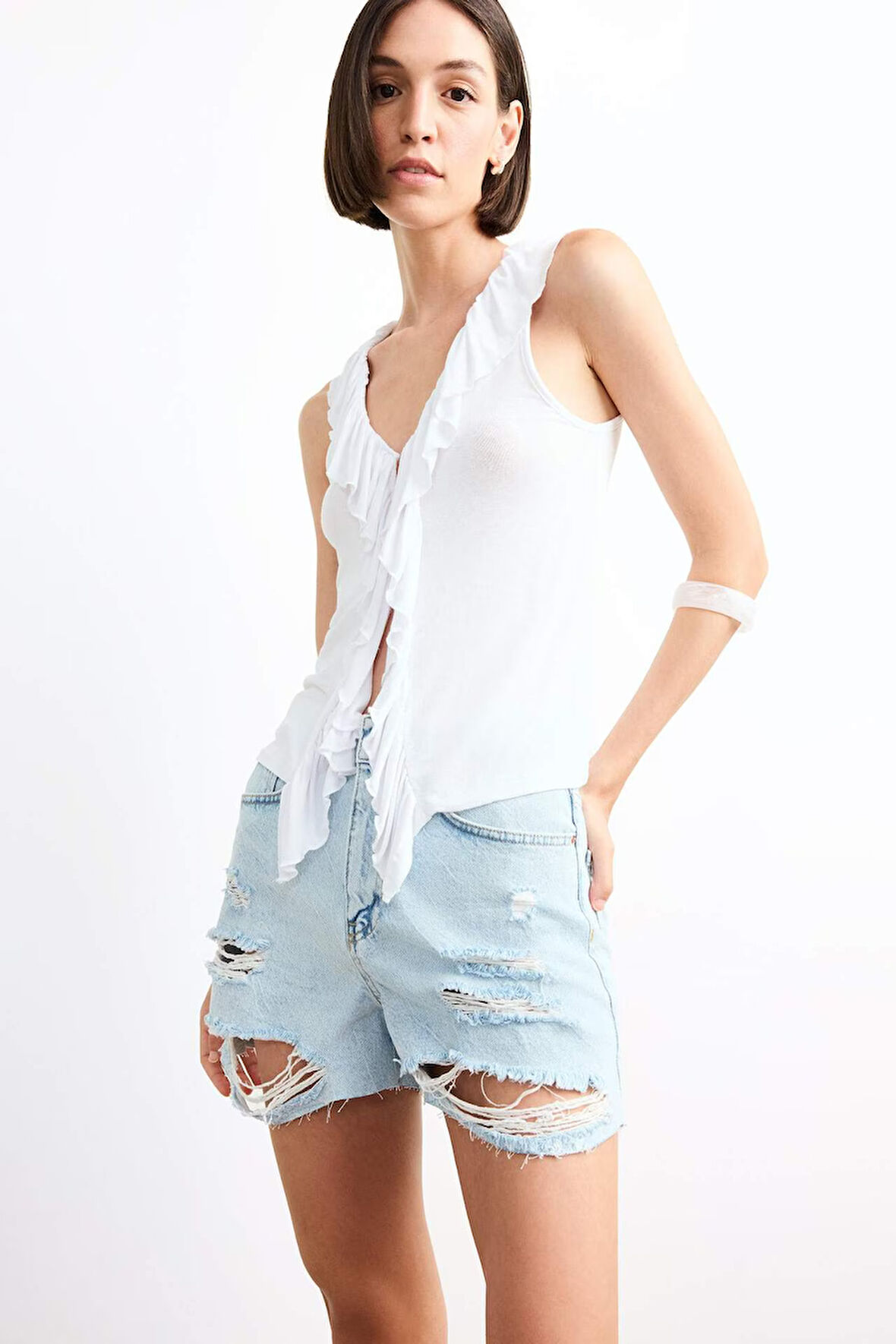 V Yaka Volanlı Viskon Kolsuz Bluz