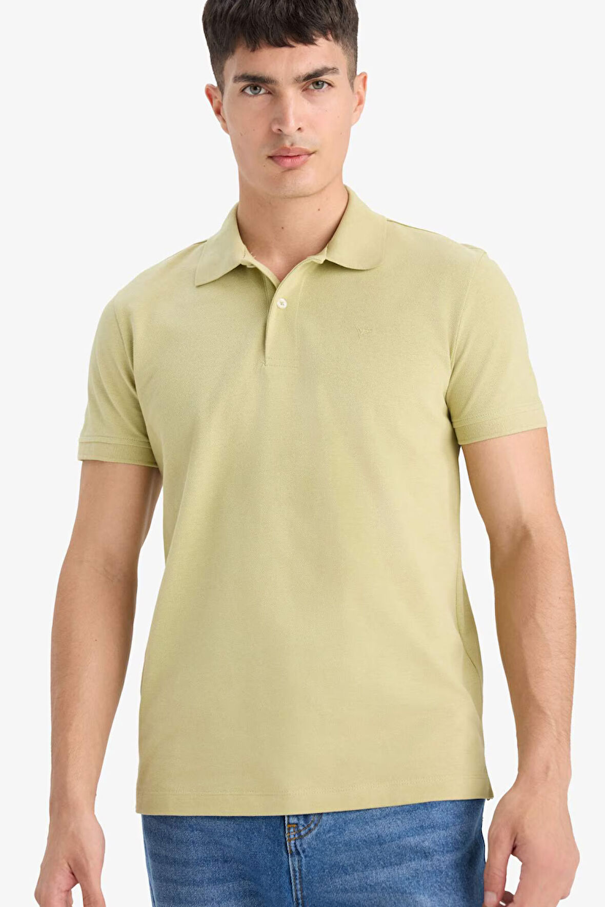 DeFacto %100 Pamuk Slim Fit Dar Kesim Kısa Kollu Pamuklu Nakışlı Pike Polo Tişört E2633AX25SMKH517