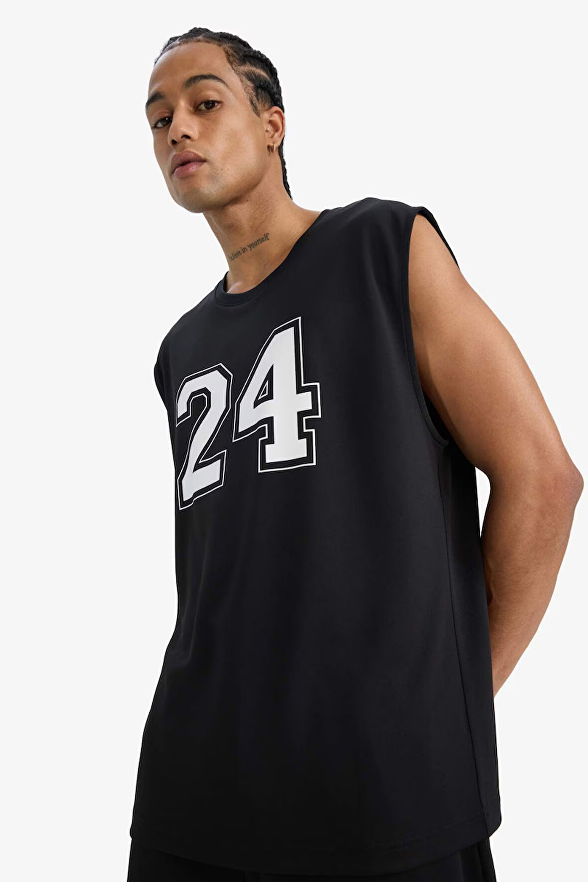 DeFactoFit Hızlı Kuruyan Nefes Alabilen Boxy Fit Baskılı Bisiklet Yaka Sporcu Atlet