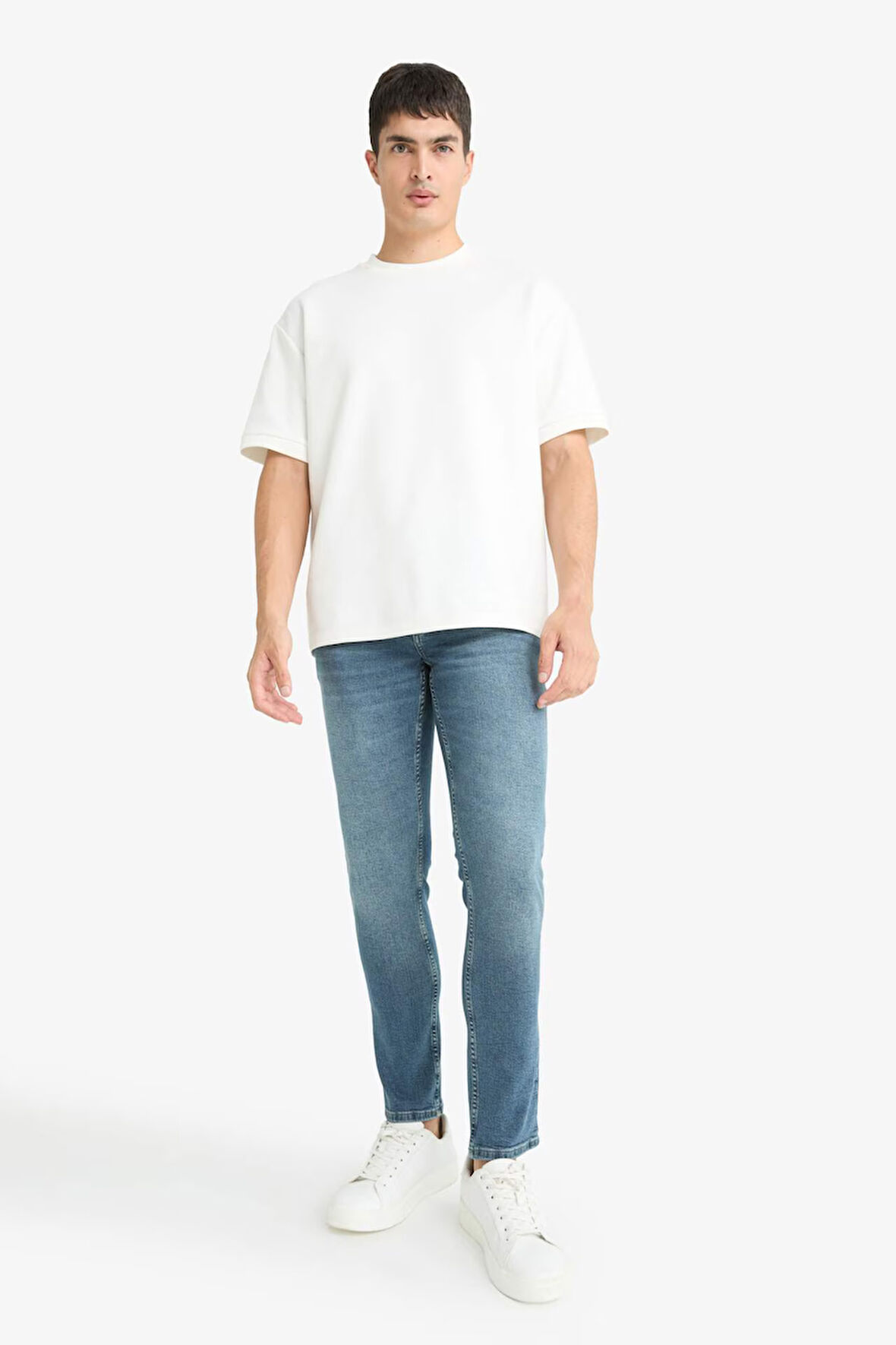 Pedro Slim Fit Dar Kalıp Normal Bel Dar Paça Jean Pantolon