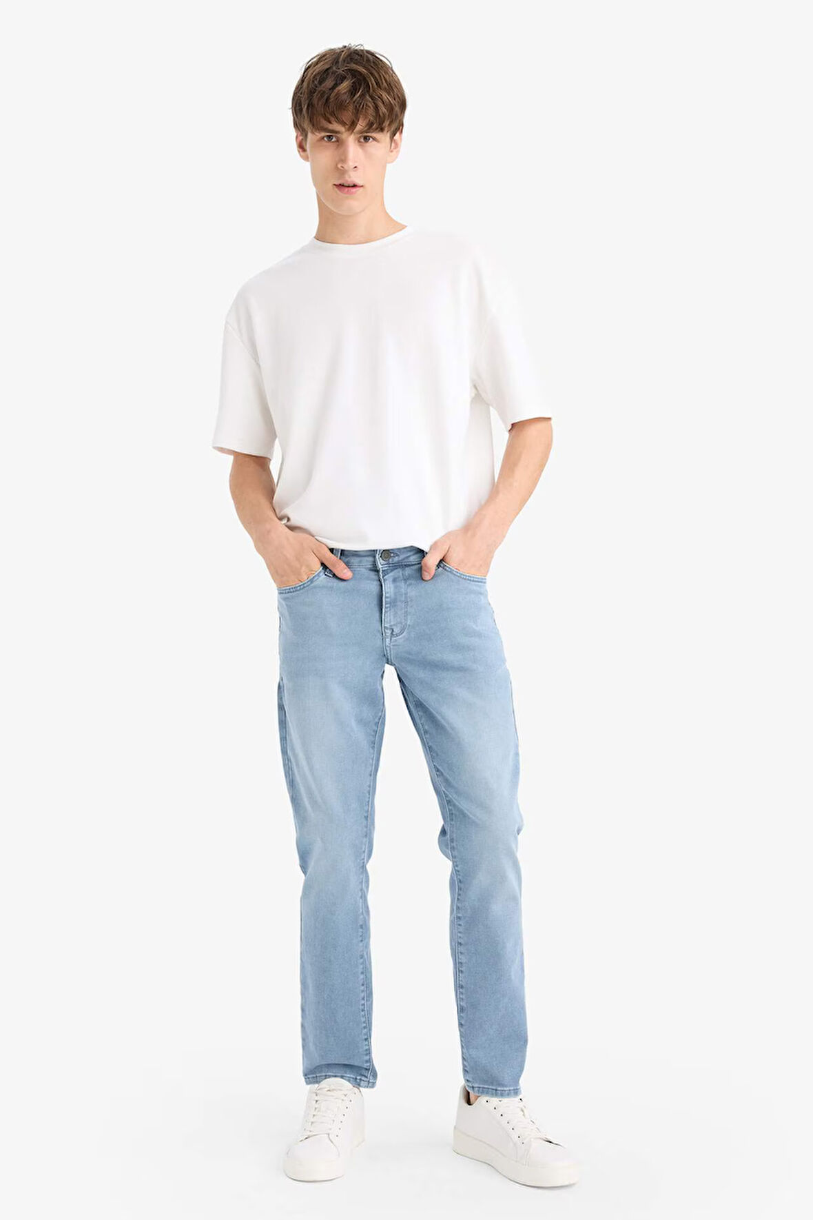 Pedro Slim Fit Dar Kalıp Normal Bel Dar Paça Jean Pantolon