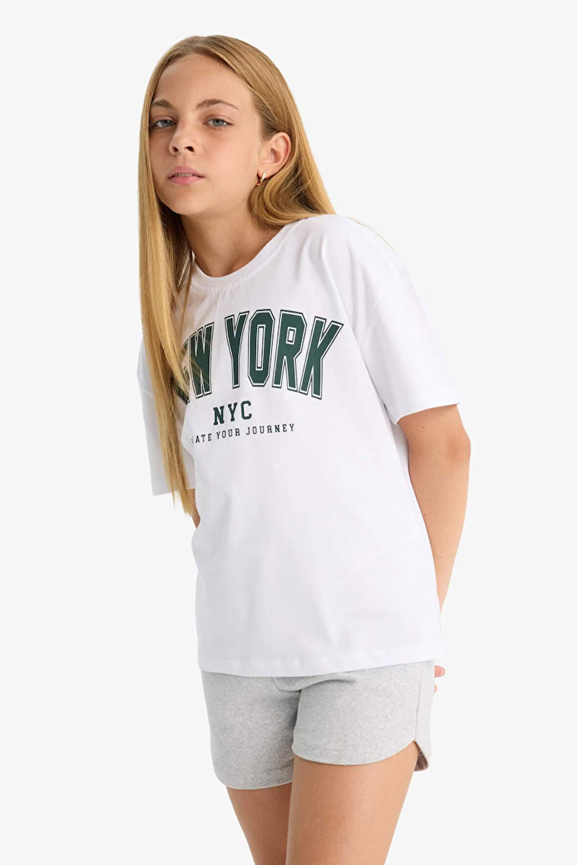 Kız Çocuk Relax Fit Bisiklet Yaka Üniversite Baskılı Kısa Kollu Tişört