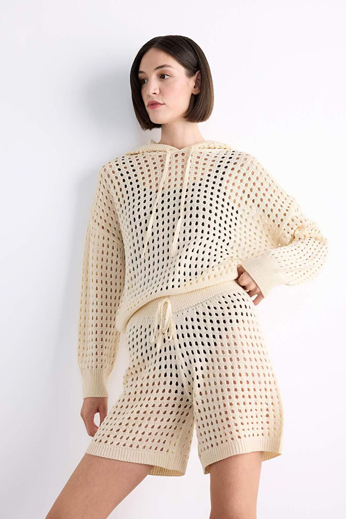 Kapüşonlu Kroşe Uzun Kollu Plaj Üstü