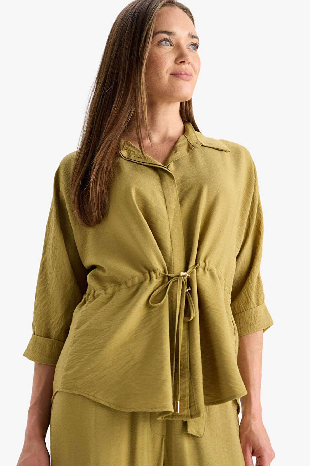 Beli Lastikli Uzun Kollu Gömlek